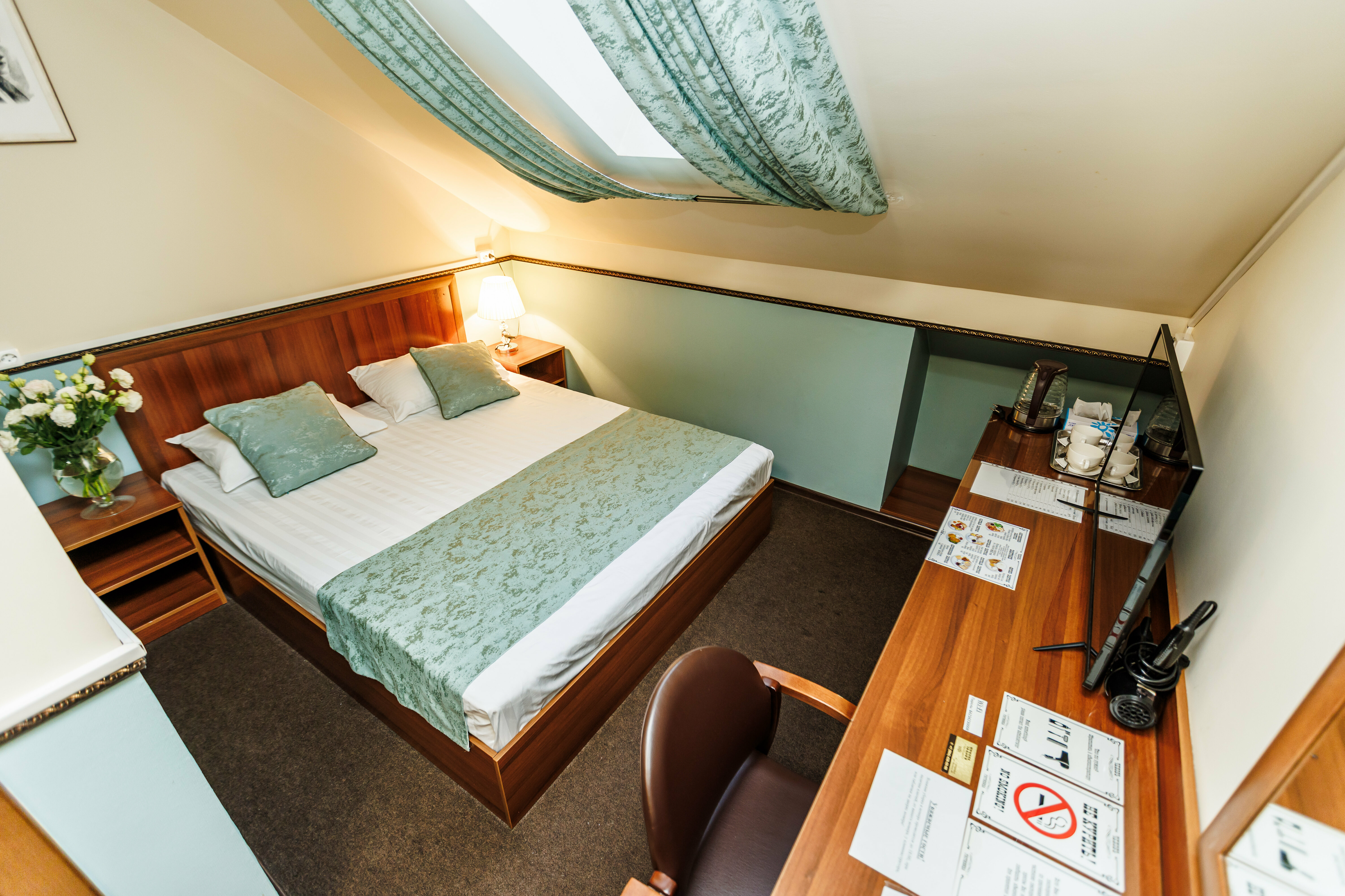 Стандартный номер с 1 кроватью размера "king-size"