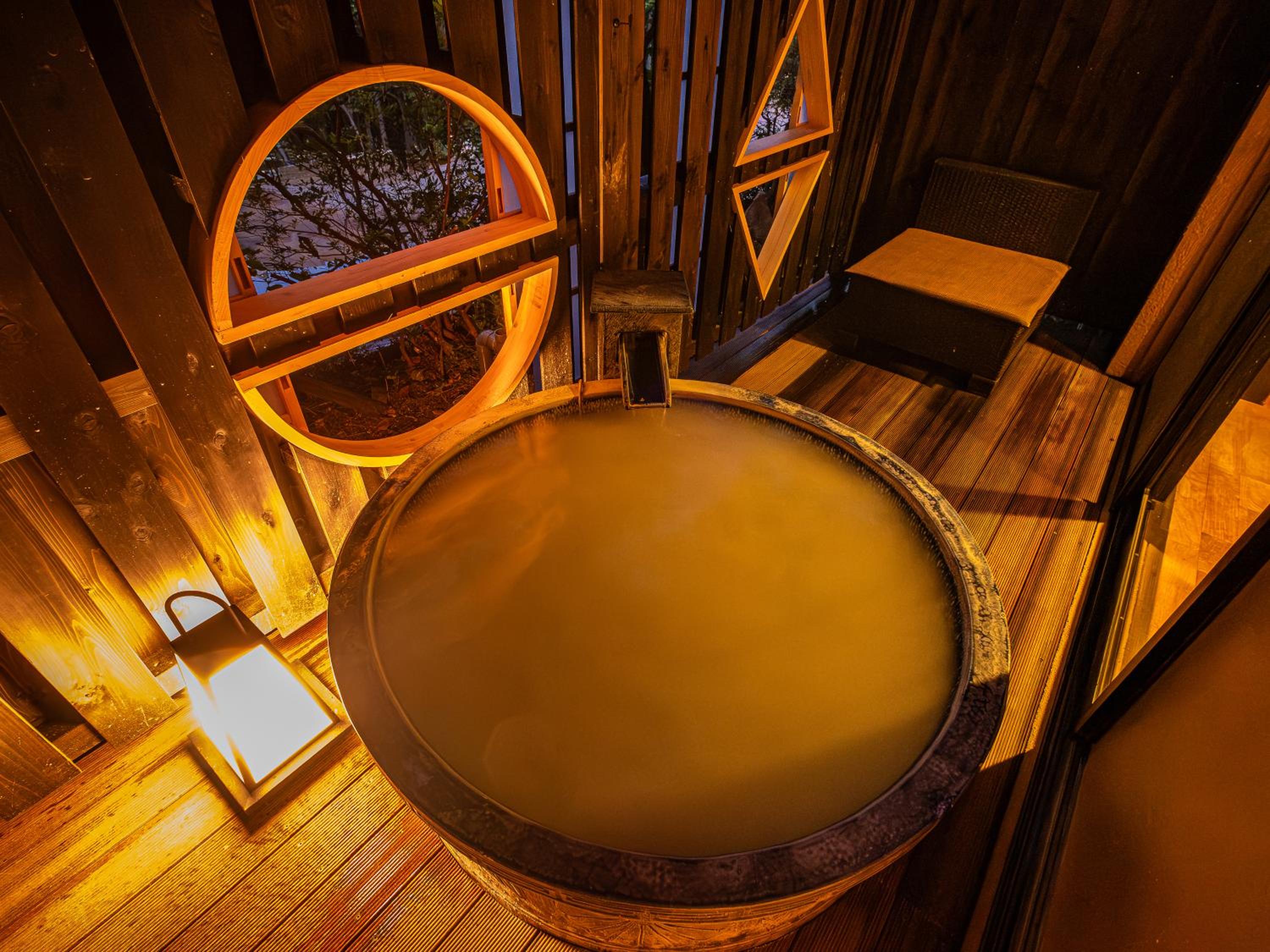 Japanese and Western style room 35㎡ Double or Twin Room with private open-air bath