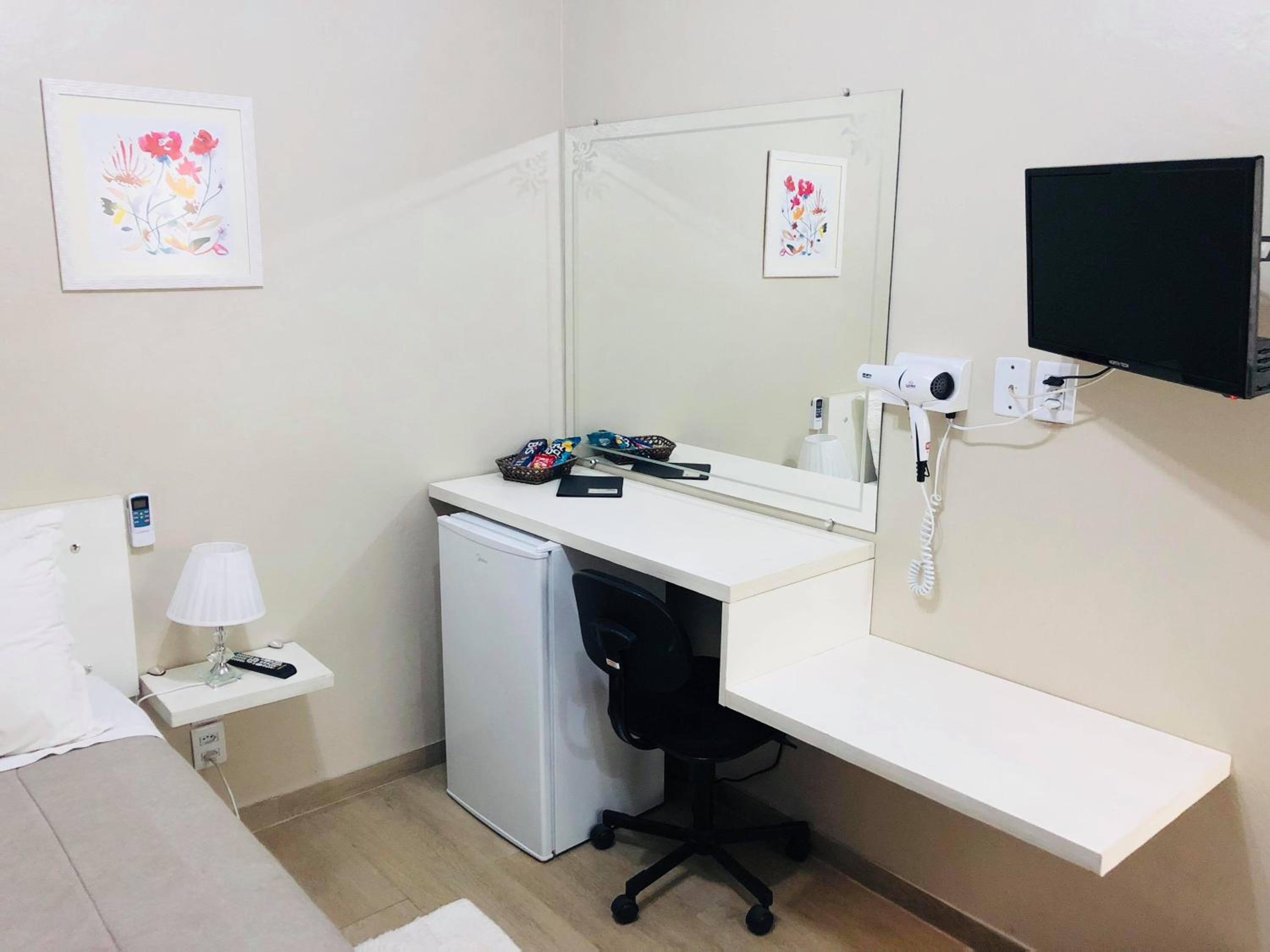 Single Room with Air Conditioning