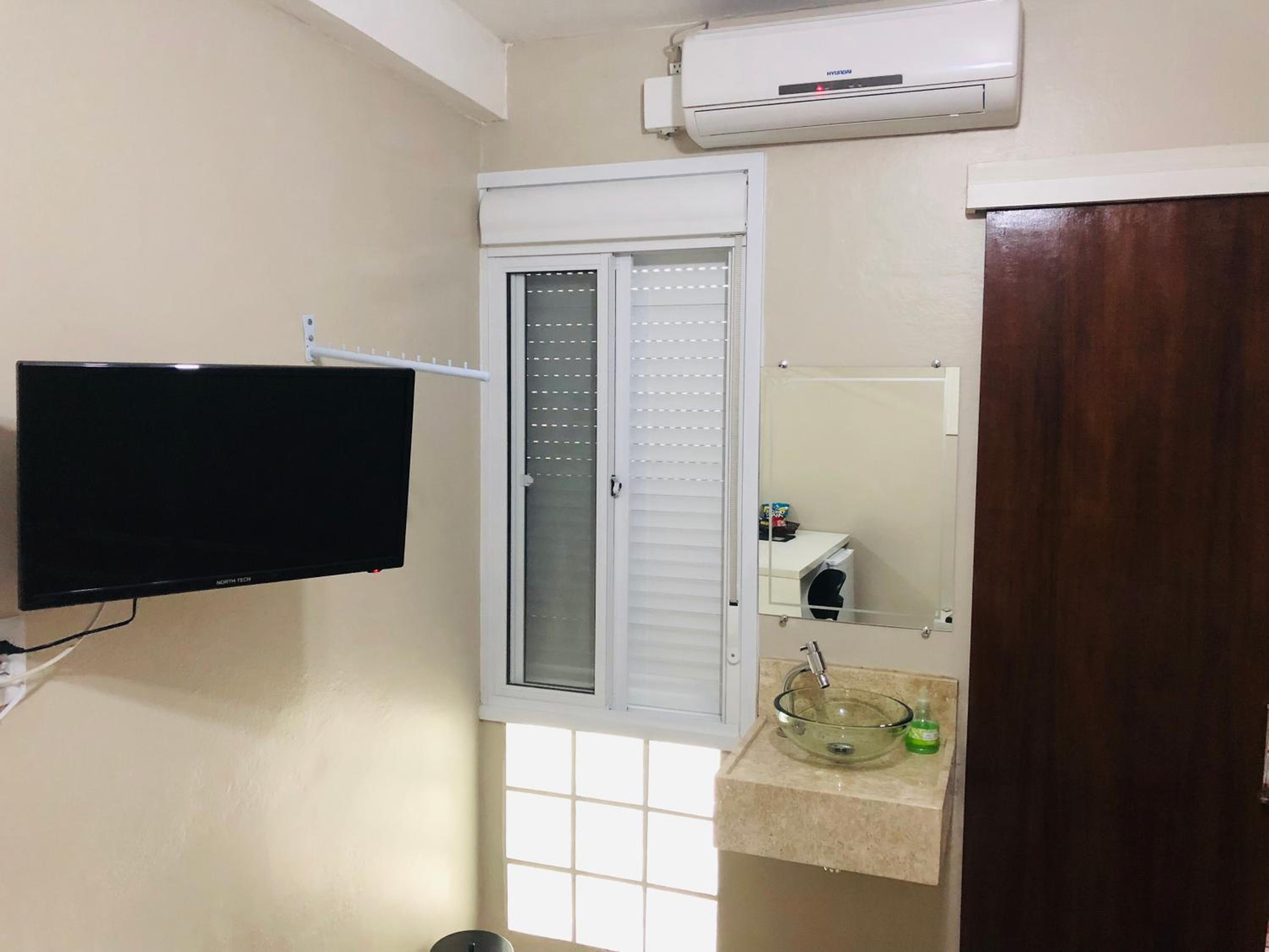 Single Room with Air Conditioning