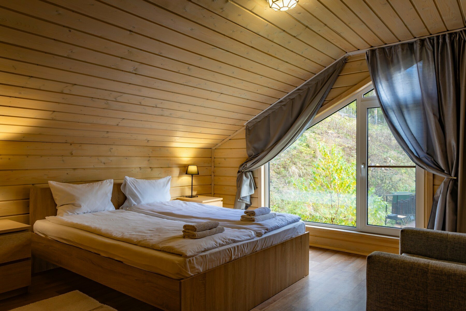 Коттедж с видом на озеро