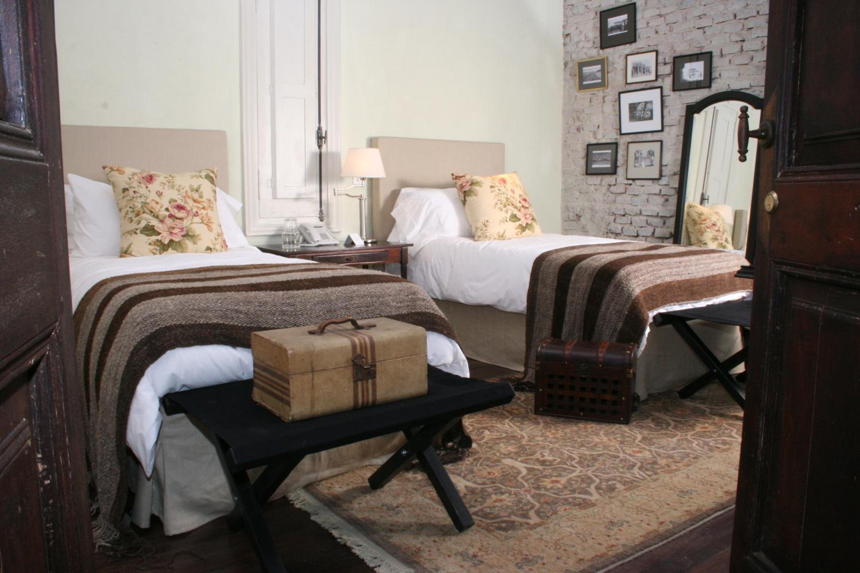 Deluxe Double or Twin Room