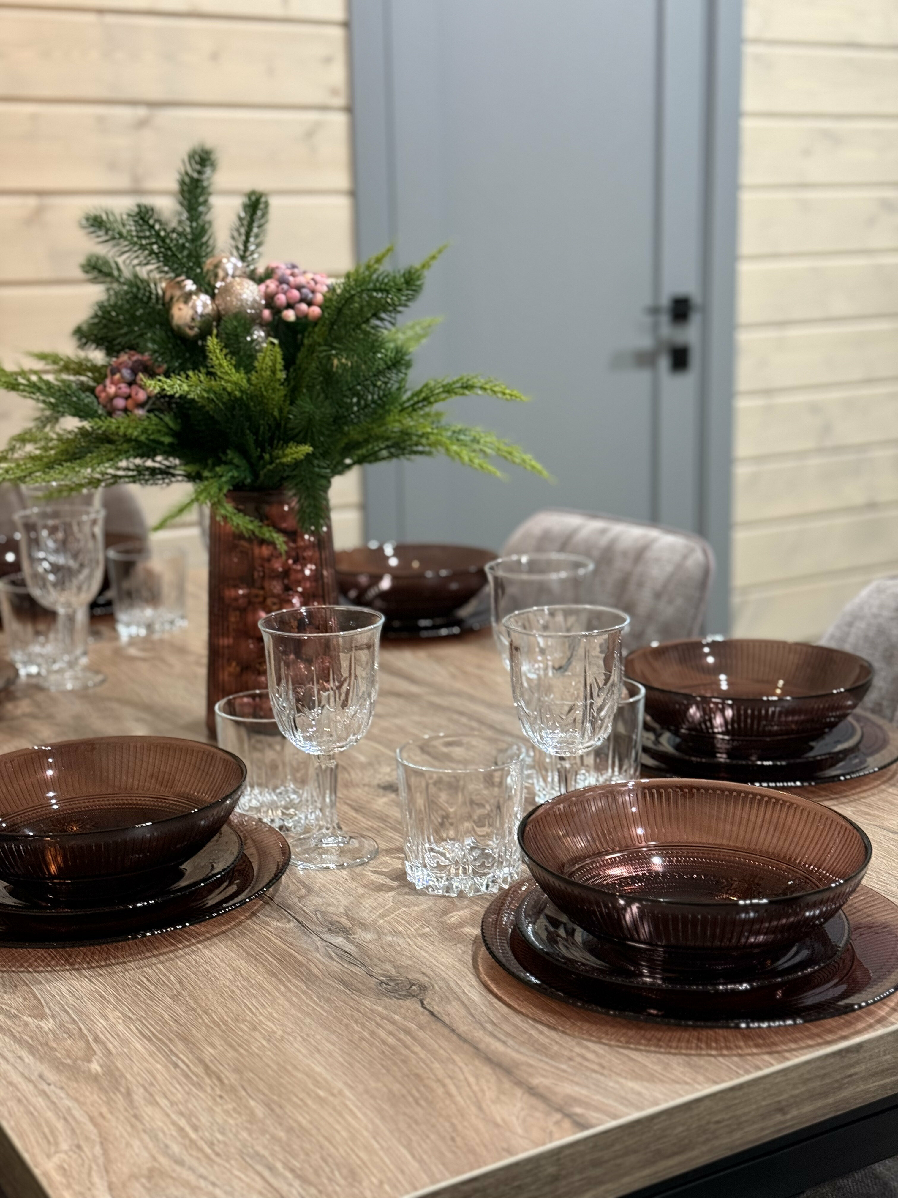 Коттедж с 3 спальнями и видом на лес