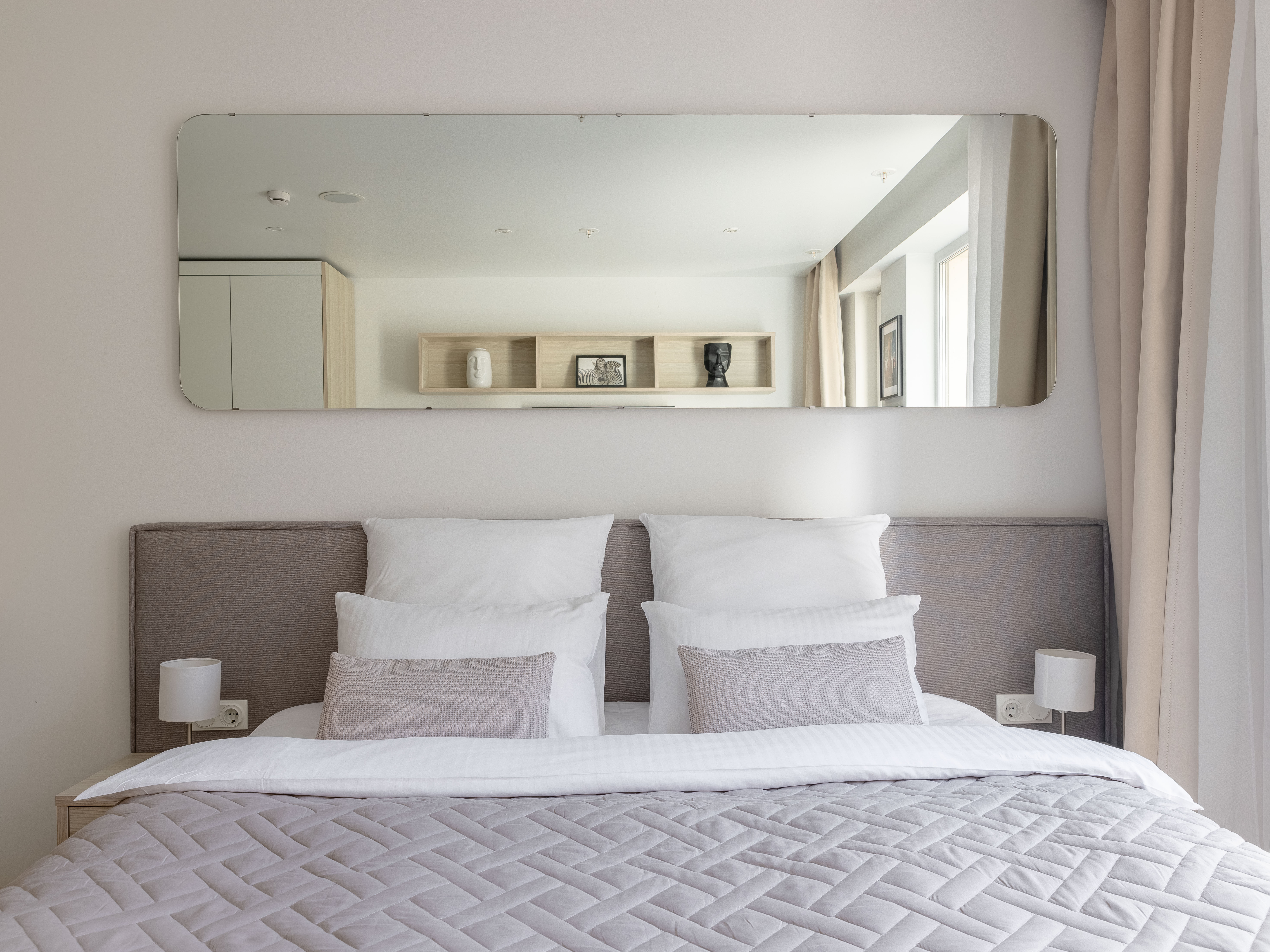 Студия с видом в тихий дворик