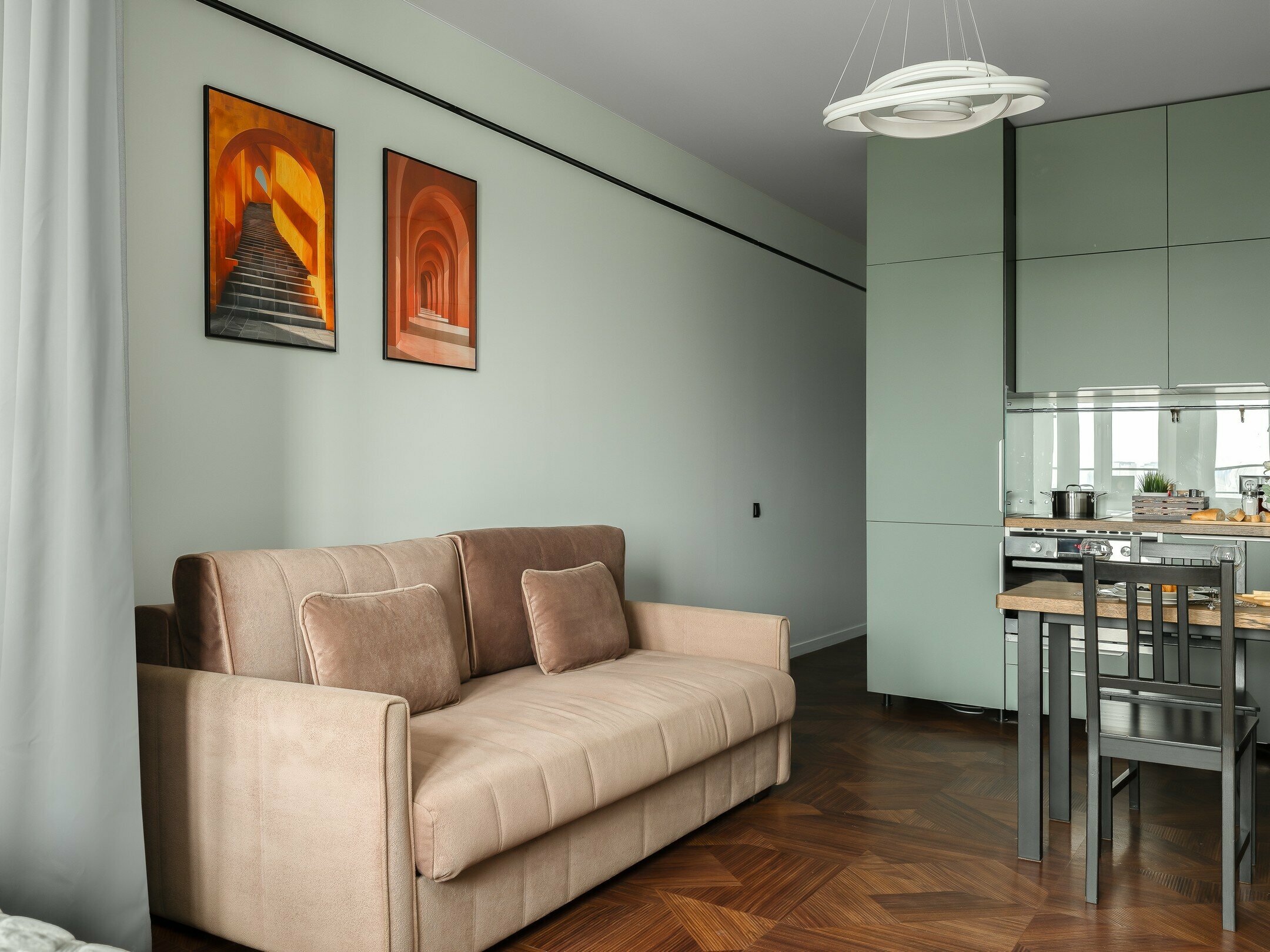 Saturn - 4х местные делюкс апартаменты в "Савеловский-Сити"