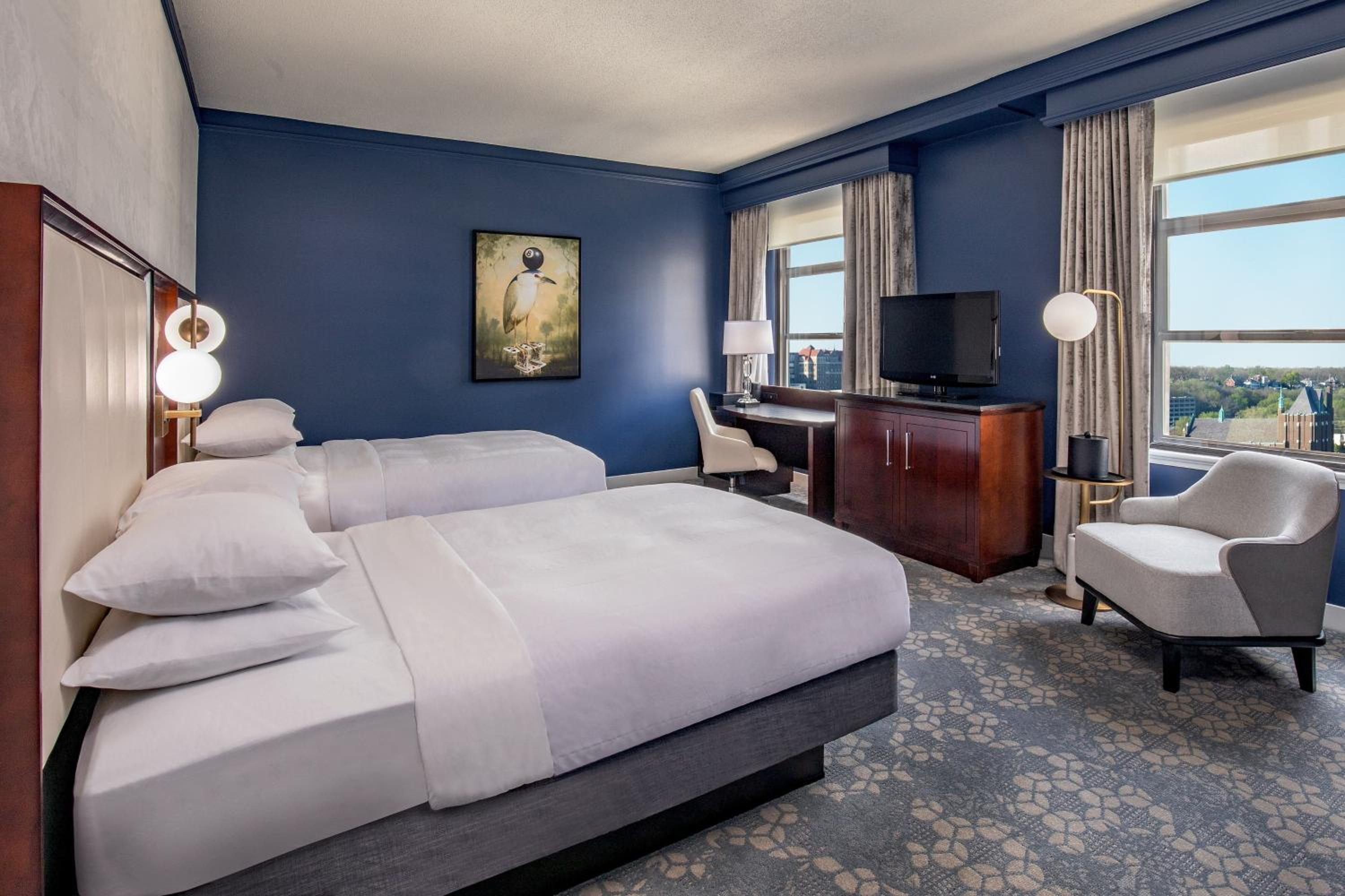 King Room - Hearing Accessible