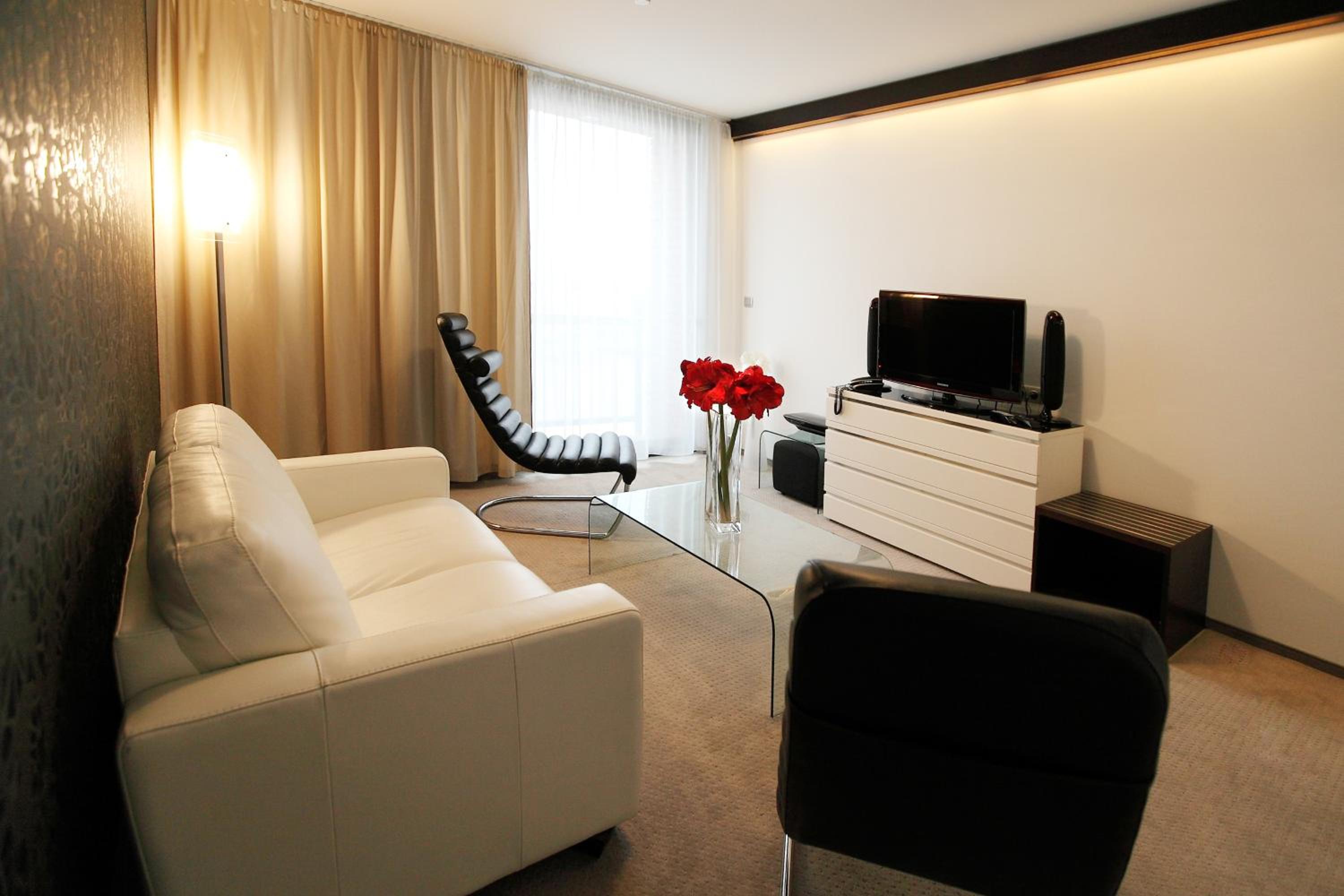 Family Suite Exclusive with free Pool and Fitness