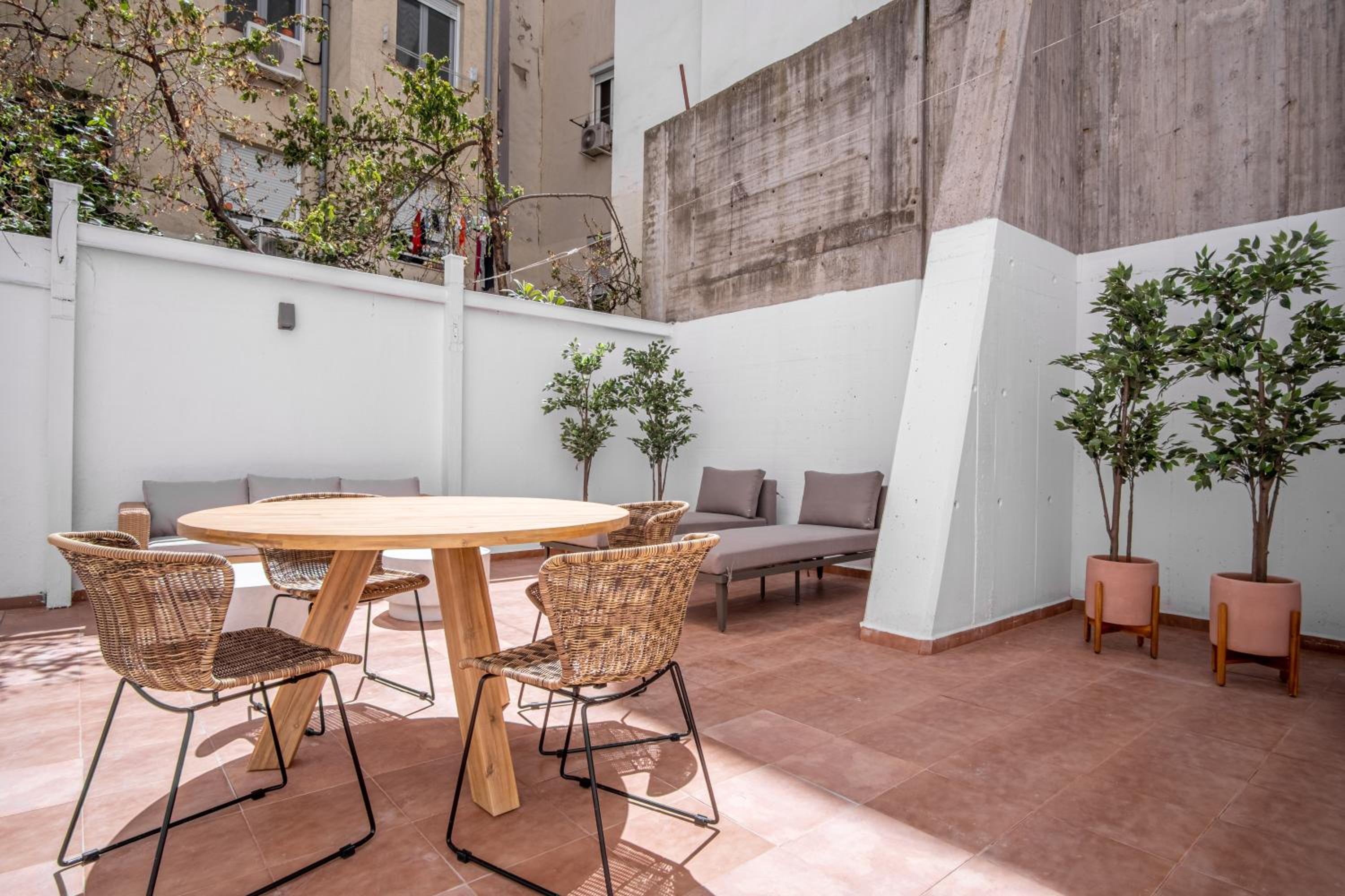 One-Bedroom Apartment with Terrace