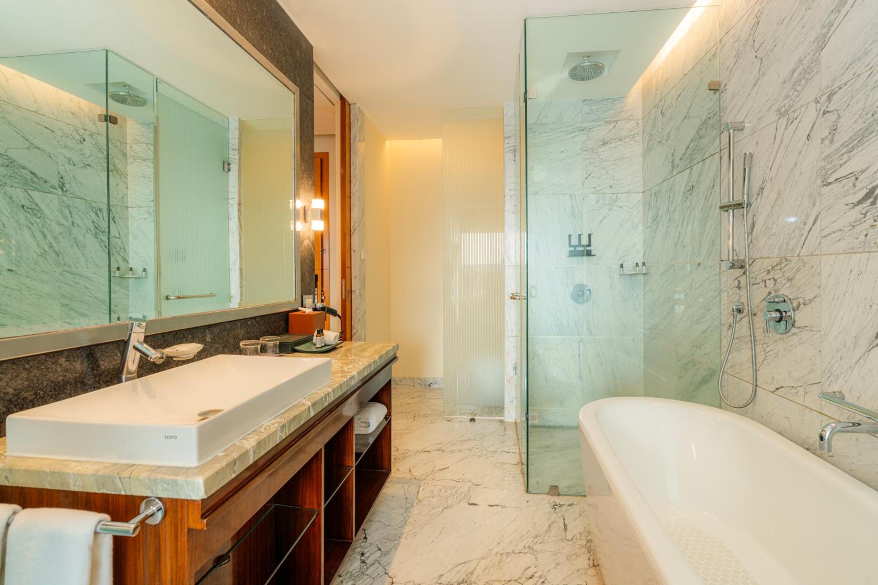 King Room - Club Access