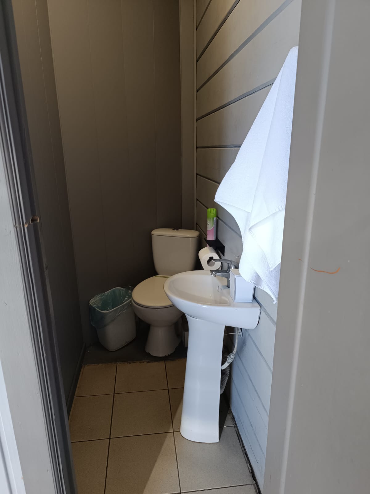 Коттедж с сауной и бассейном