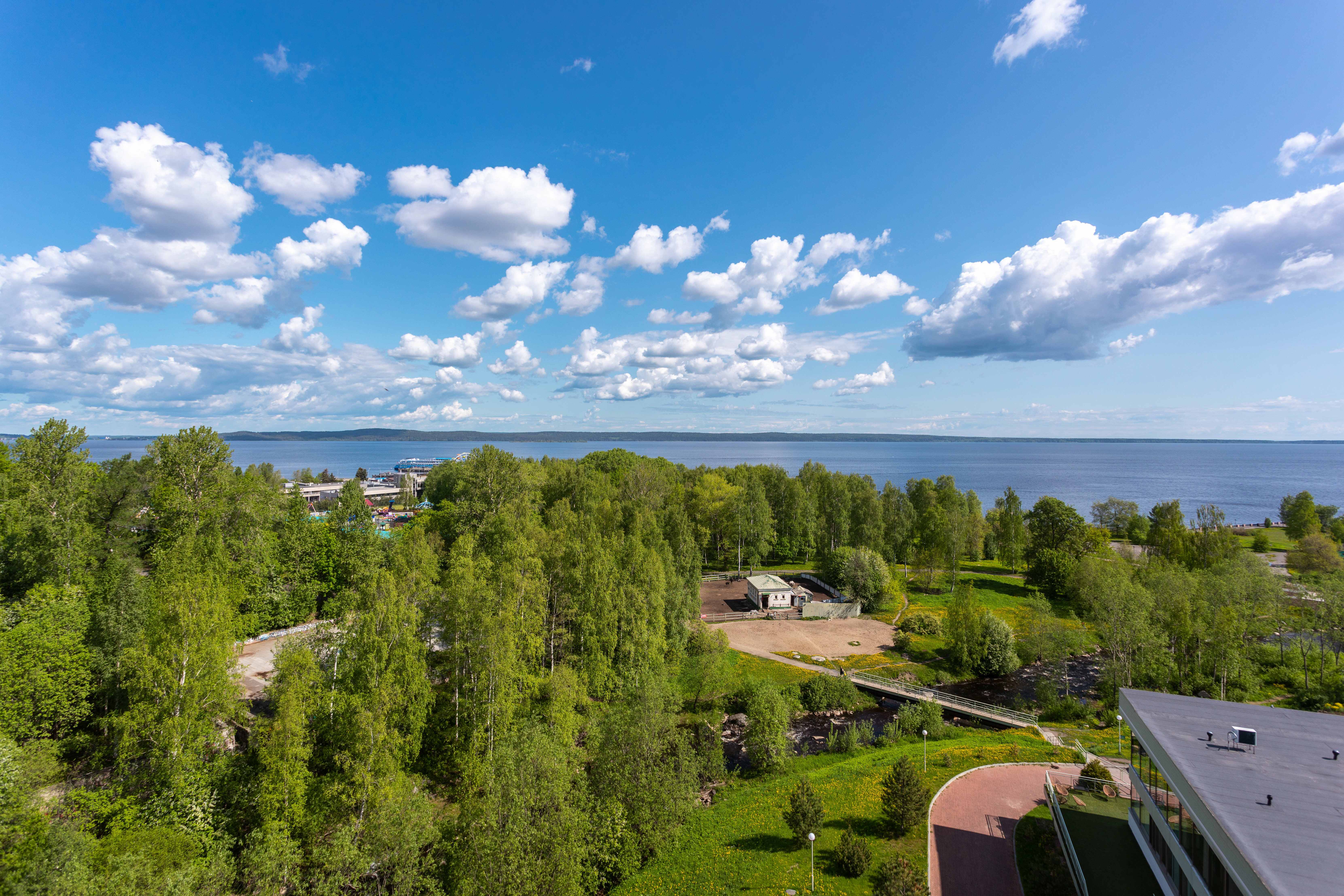 Апартаменты