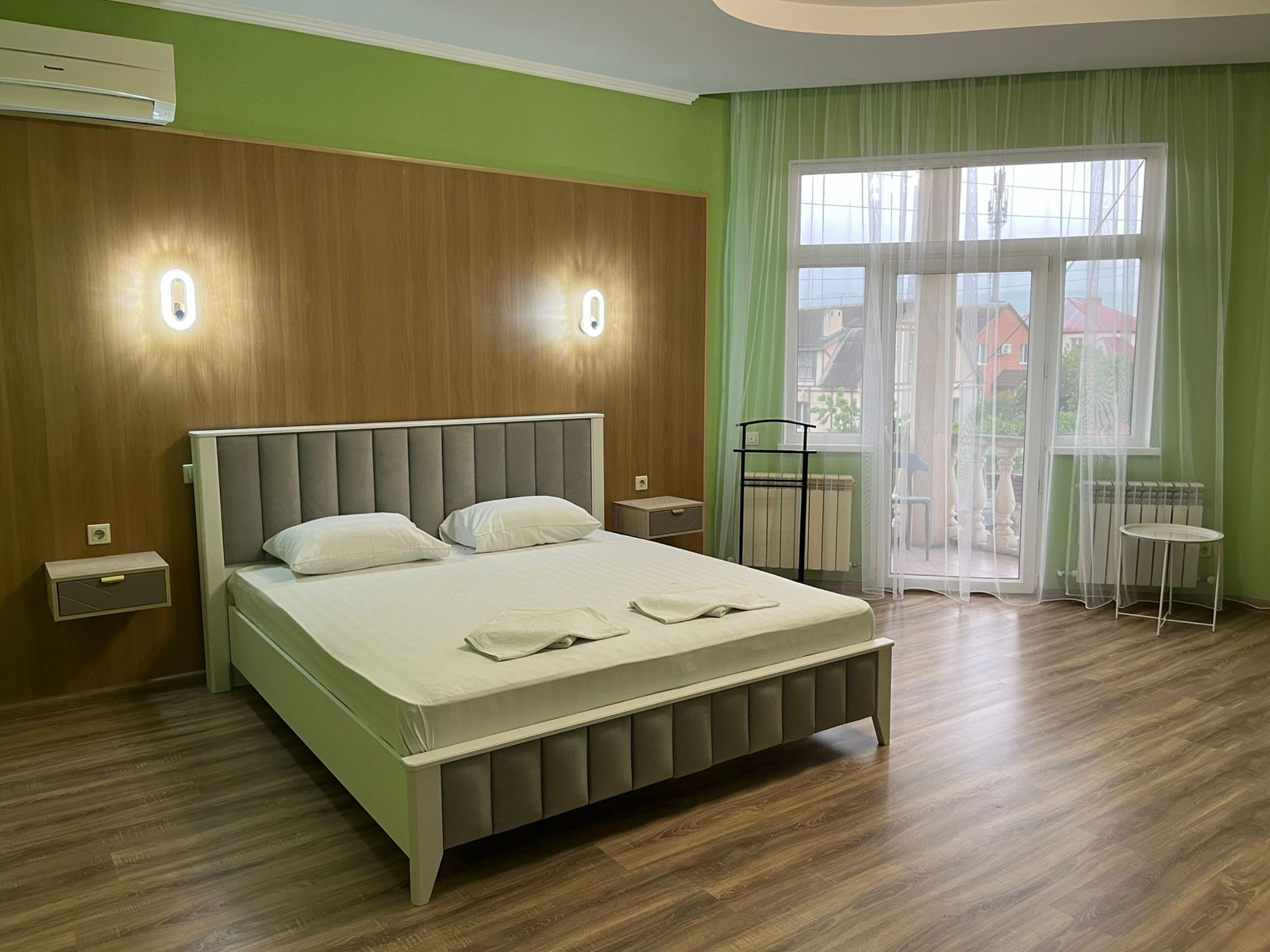 Двухместный номер с 1 кроватью или 2 отдельными кроватями и балконом