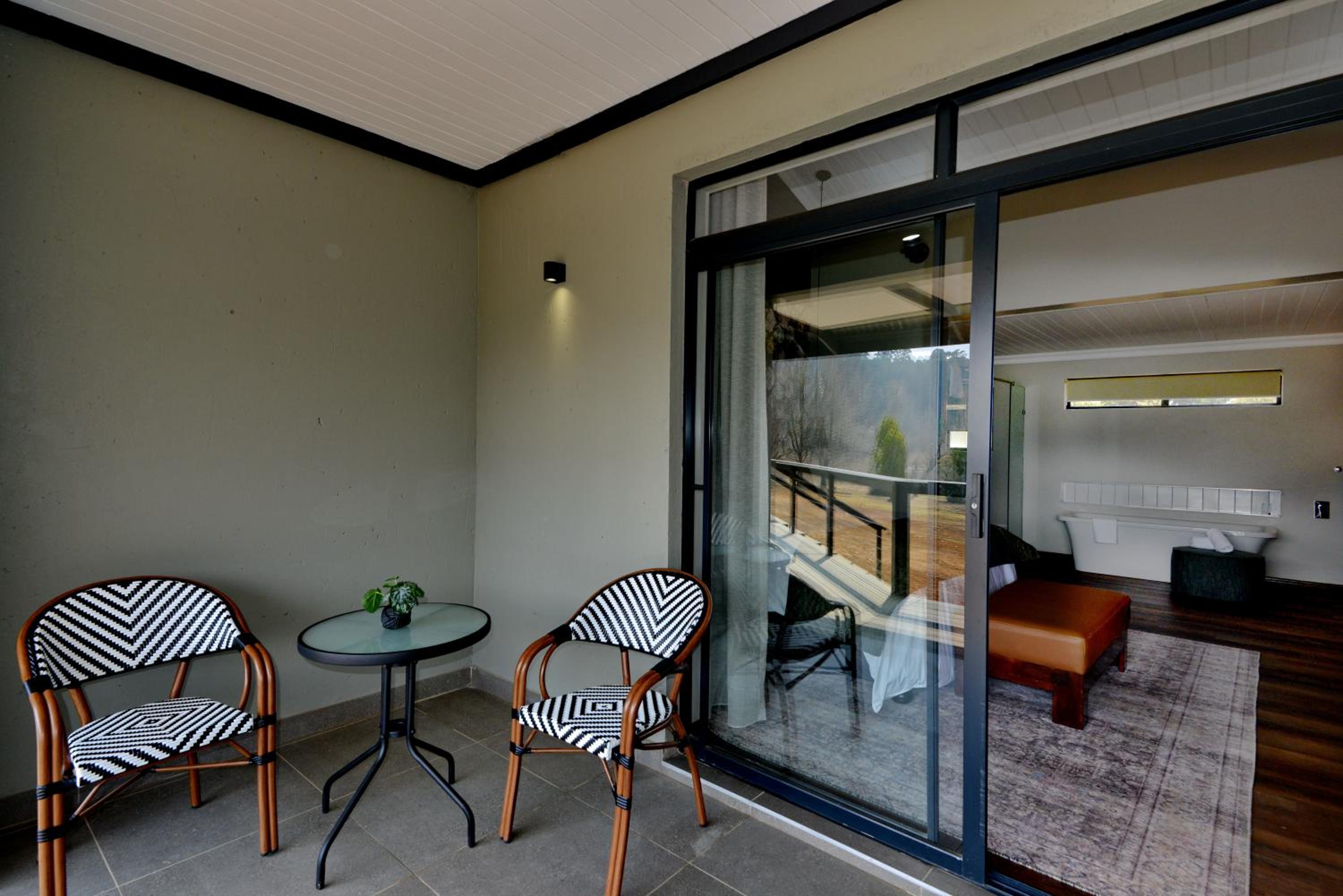 Deluxe Double Room with Bath