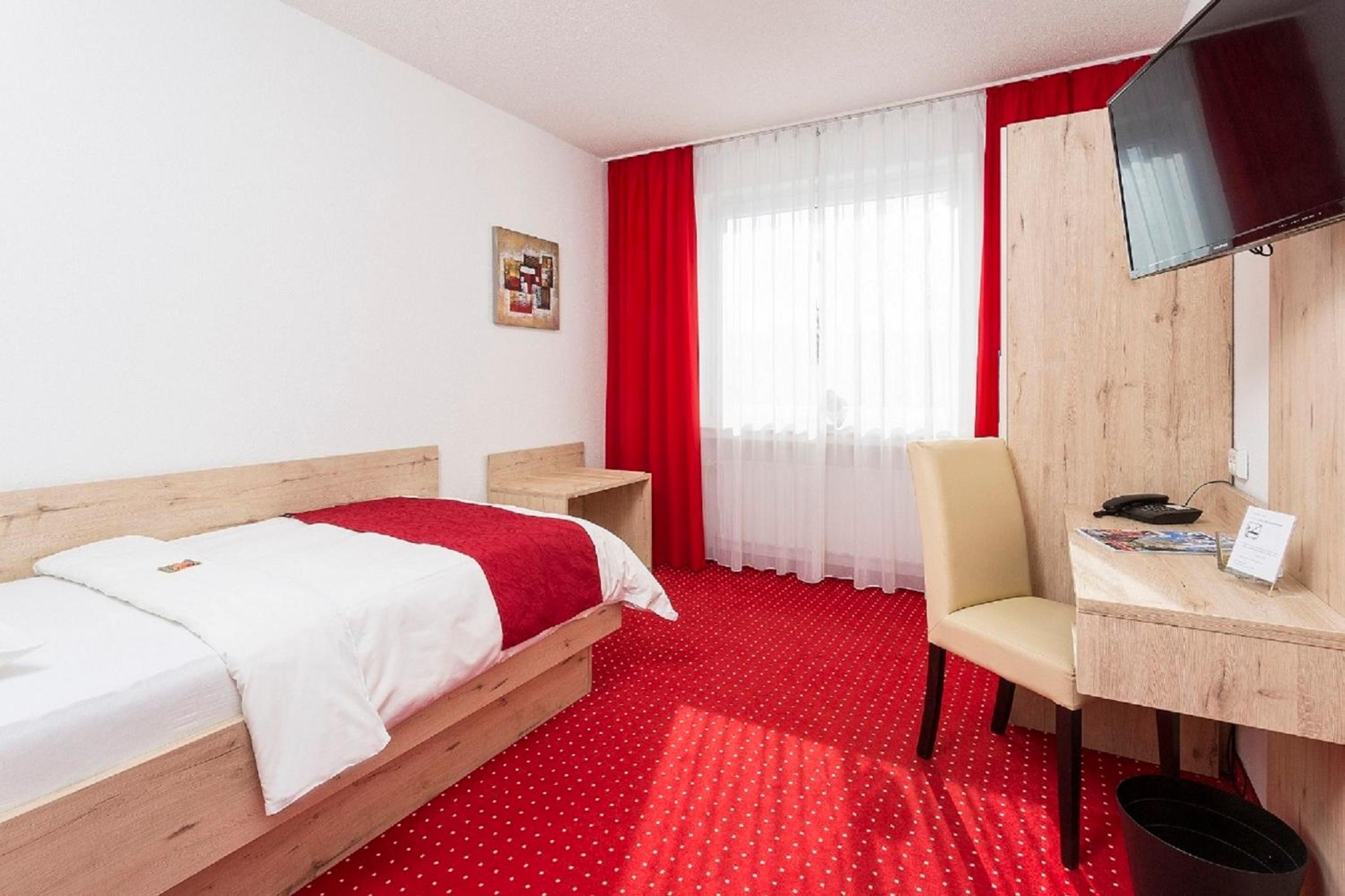 Comfort Single Room