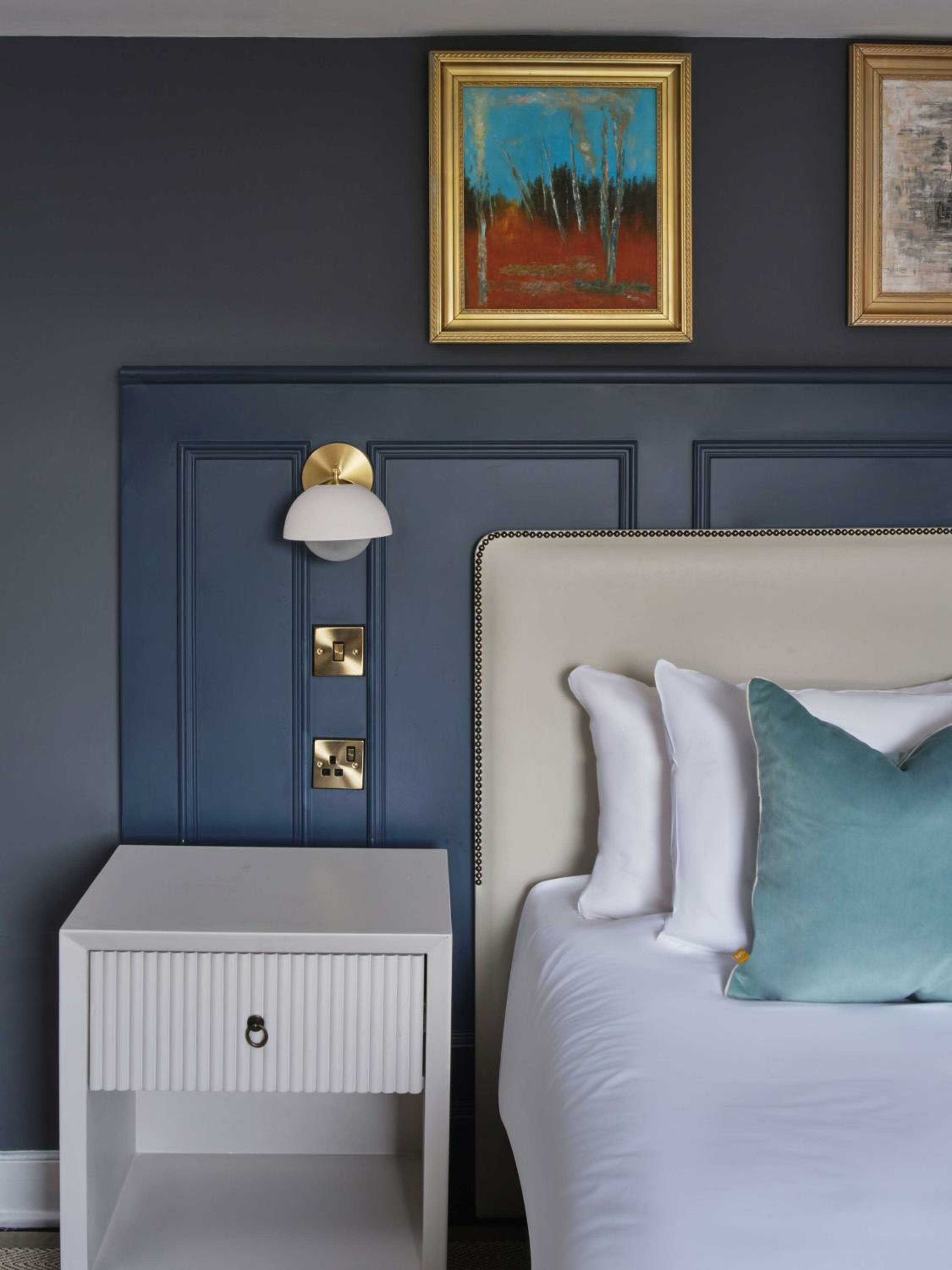 Two-Bedroom Traditional Suite