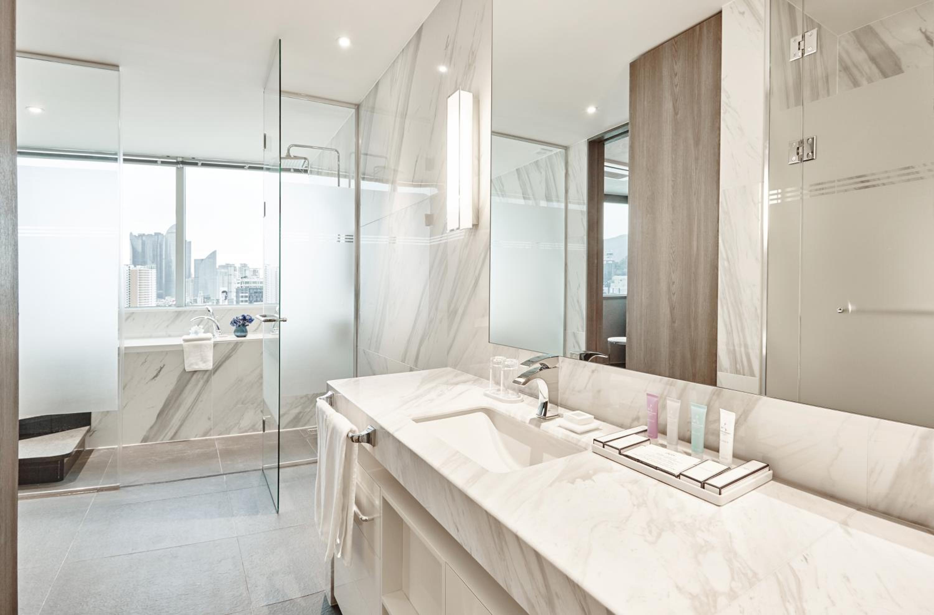 King Suite With Ocean View