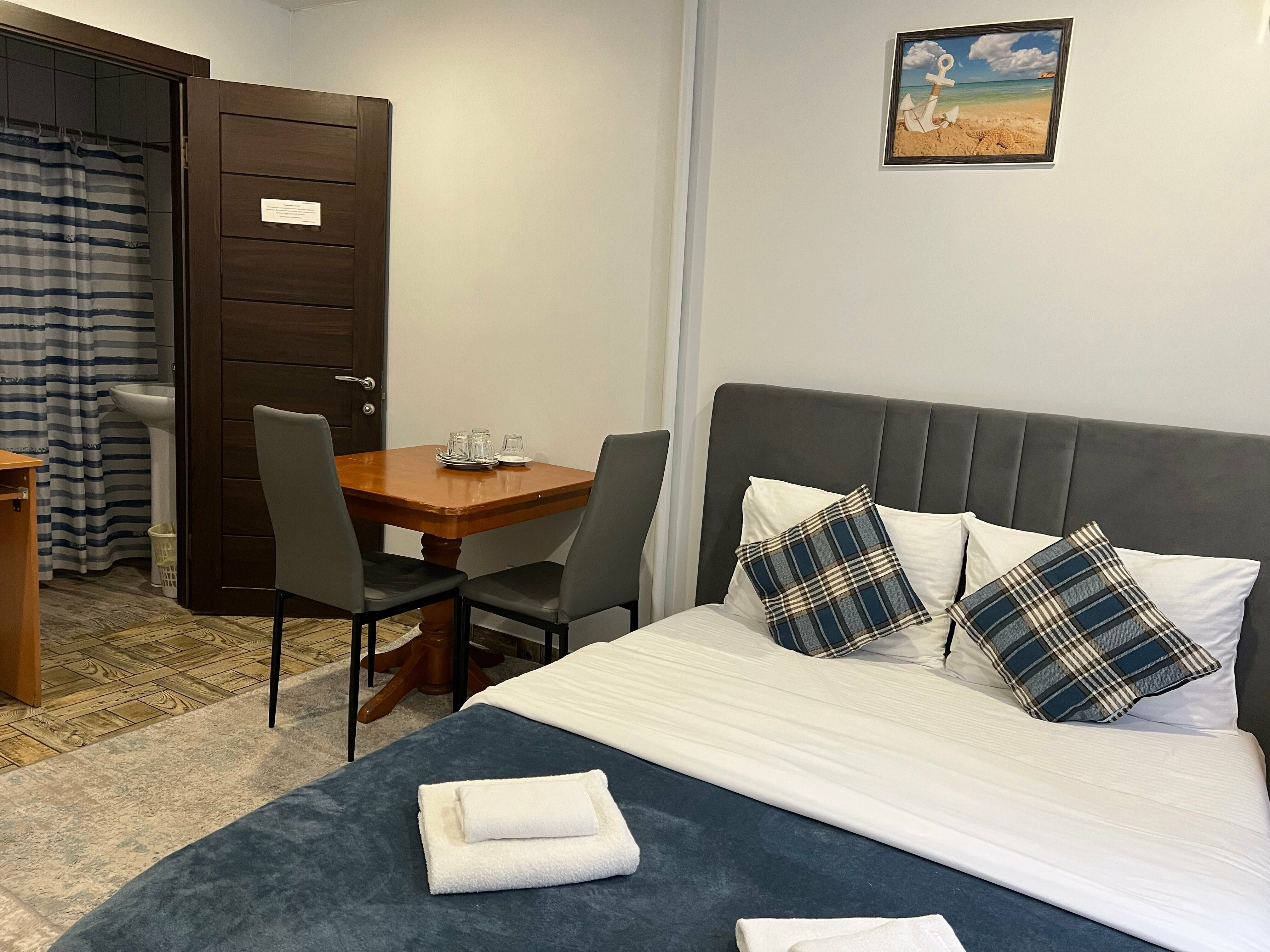 2х местный с одной двуспальной кроватью