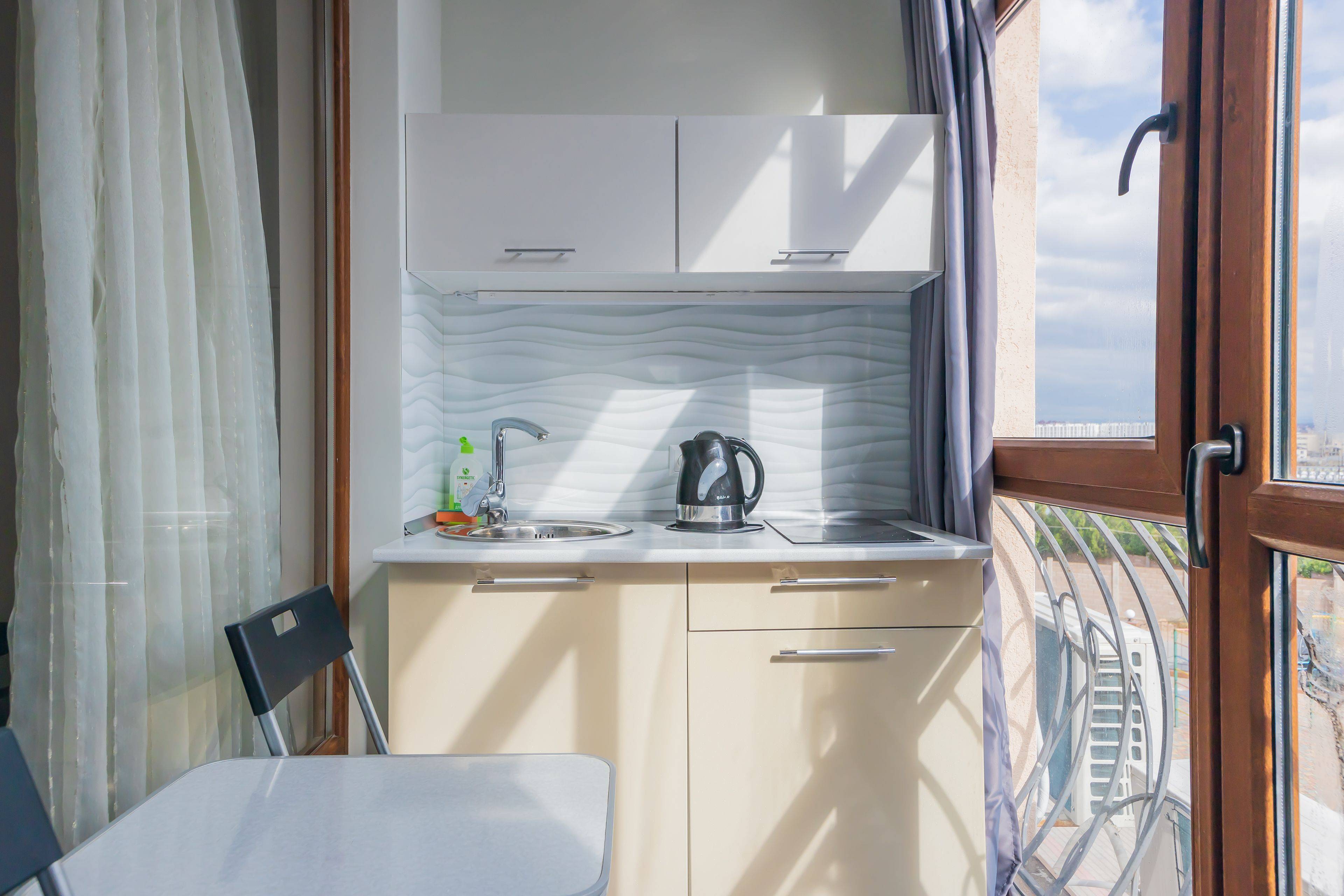 Двухместный номер с 1 кроватью и видом на бассейн