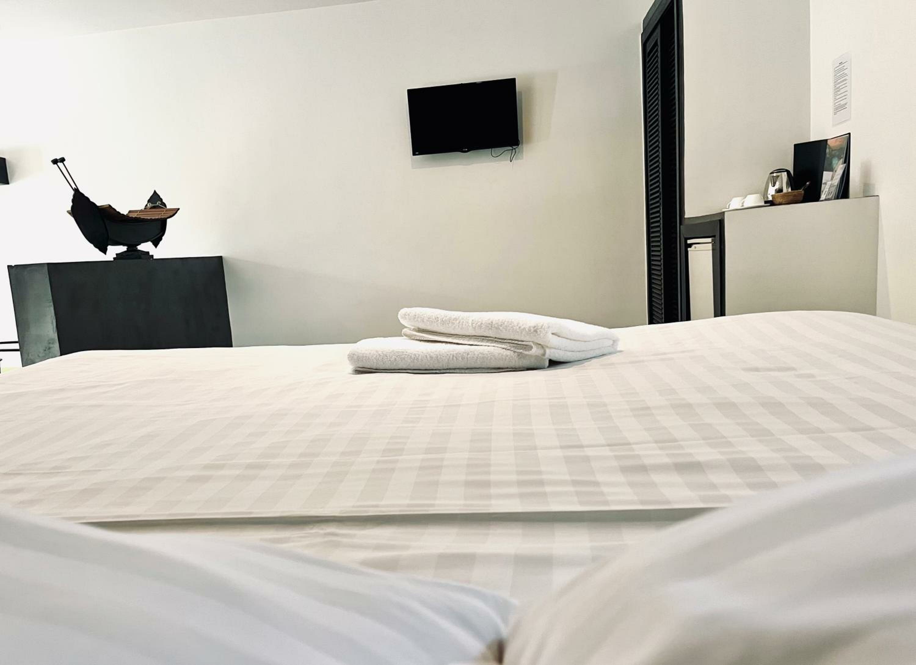 King Room with Pool View