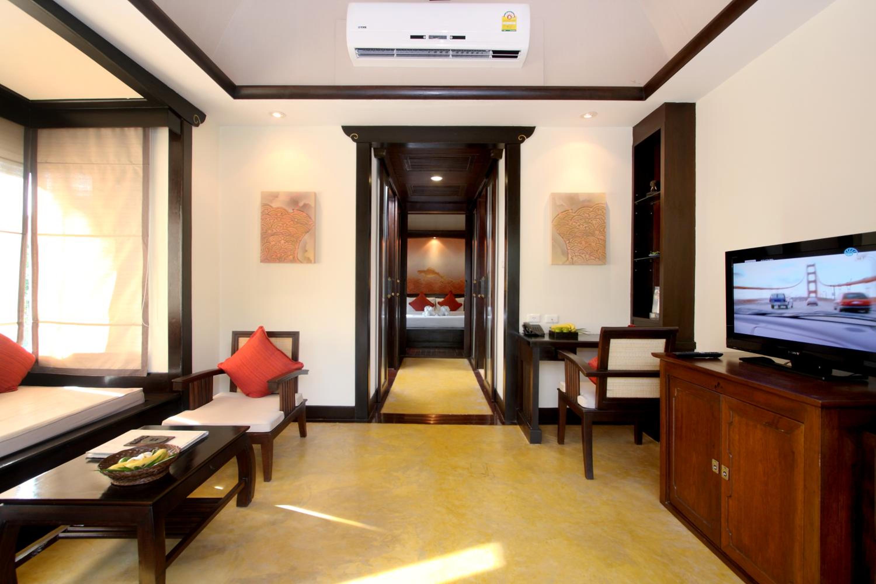 Villa with Pool Access