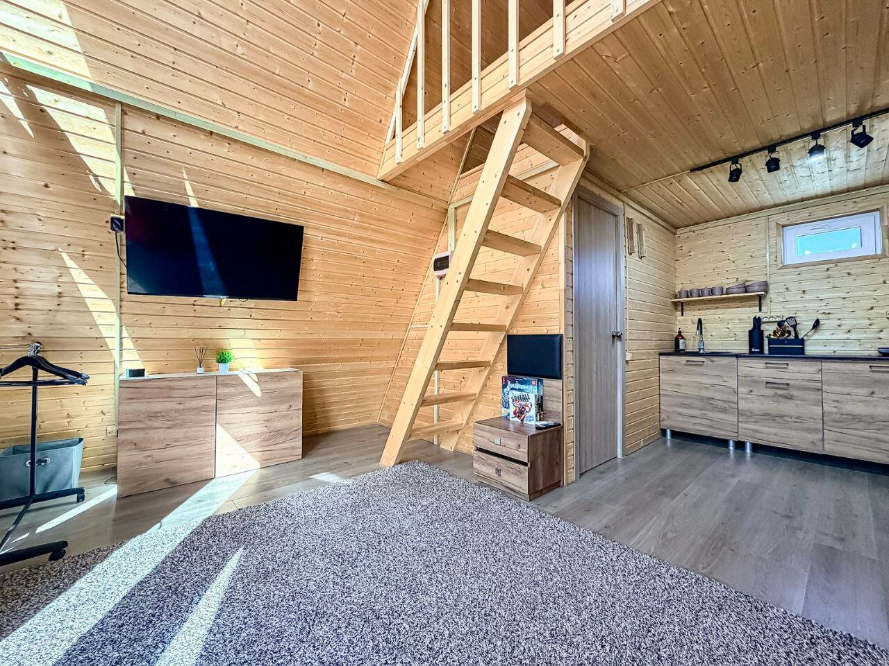 Семейный номер с террасой