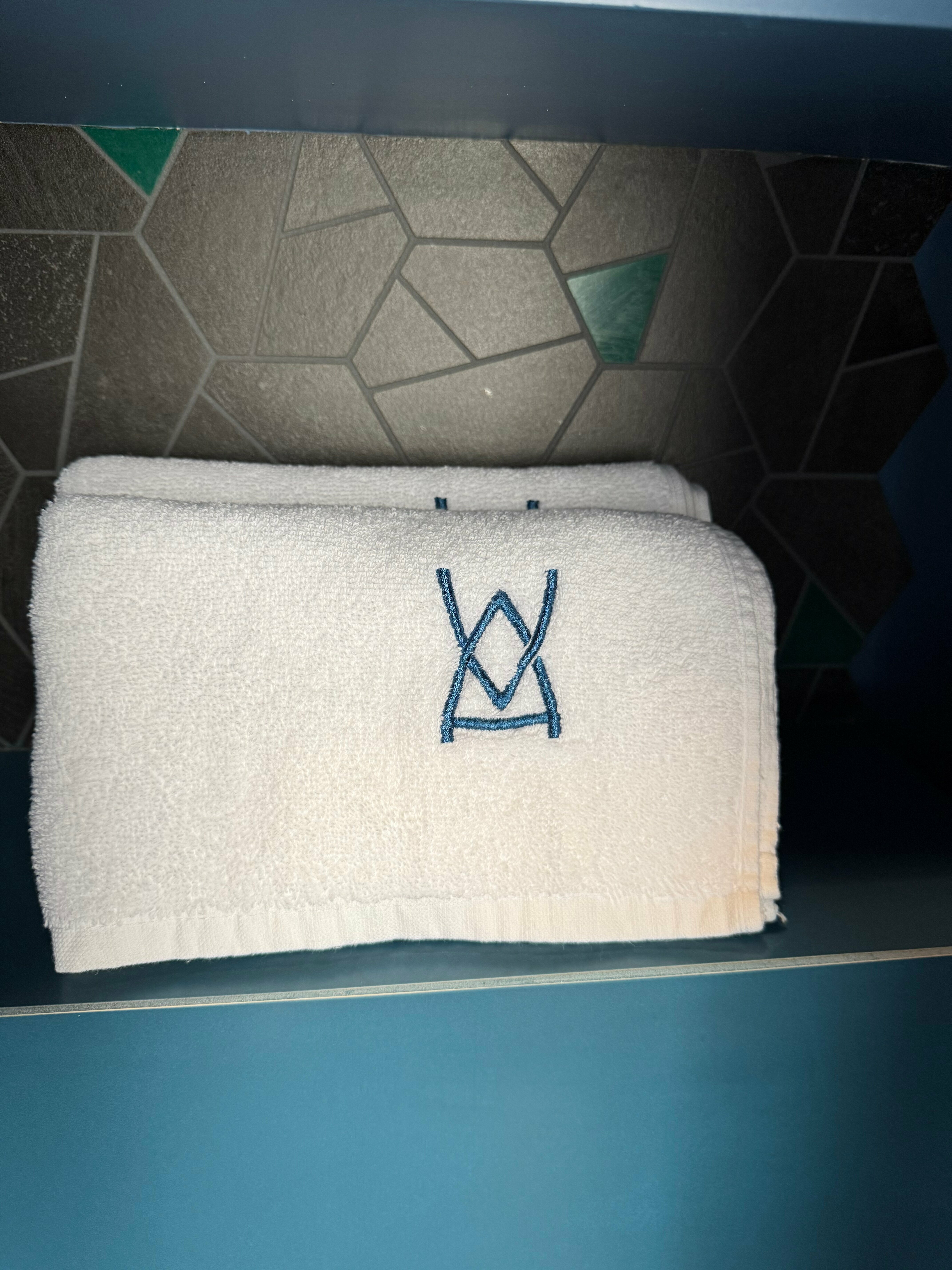 Номер Делюкс