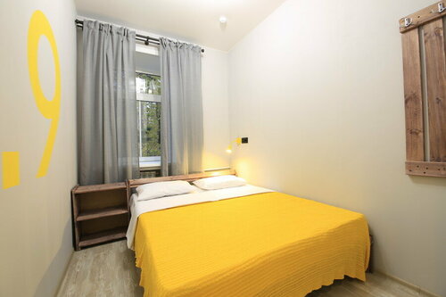 Двухместный номер с 1 кроватью и общим туалетом