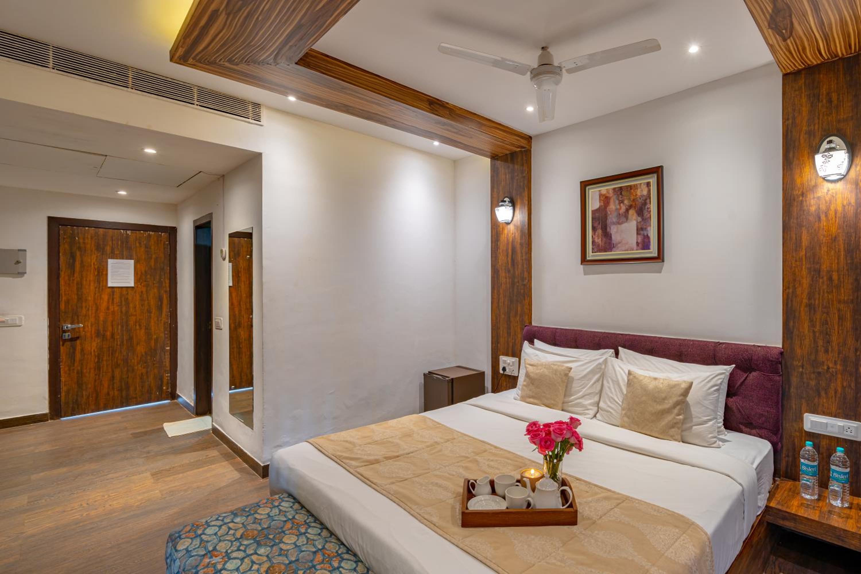 Luxury Room with Garden View with Balcony (with complimentary Kayaking and 20% off on Massage session)