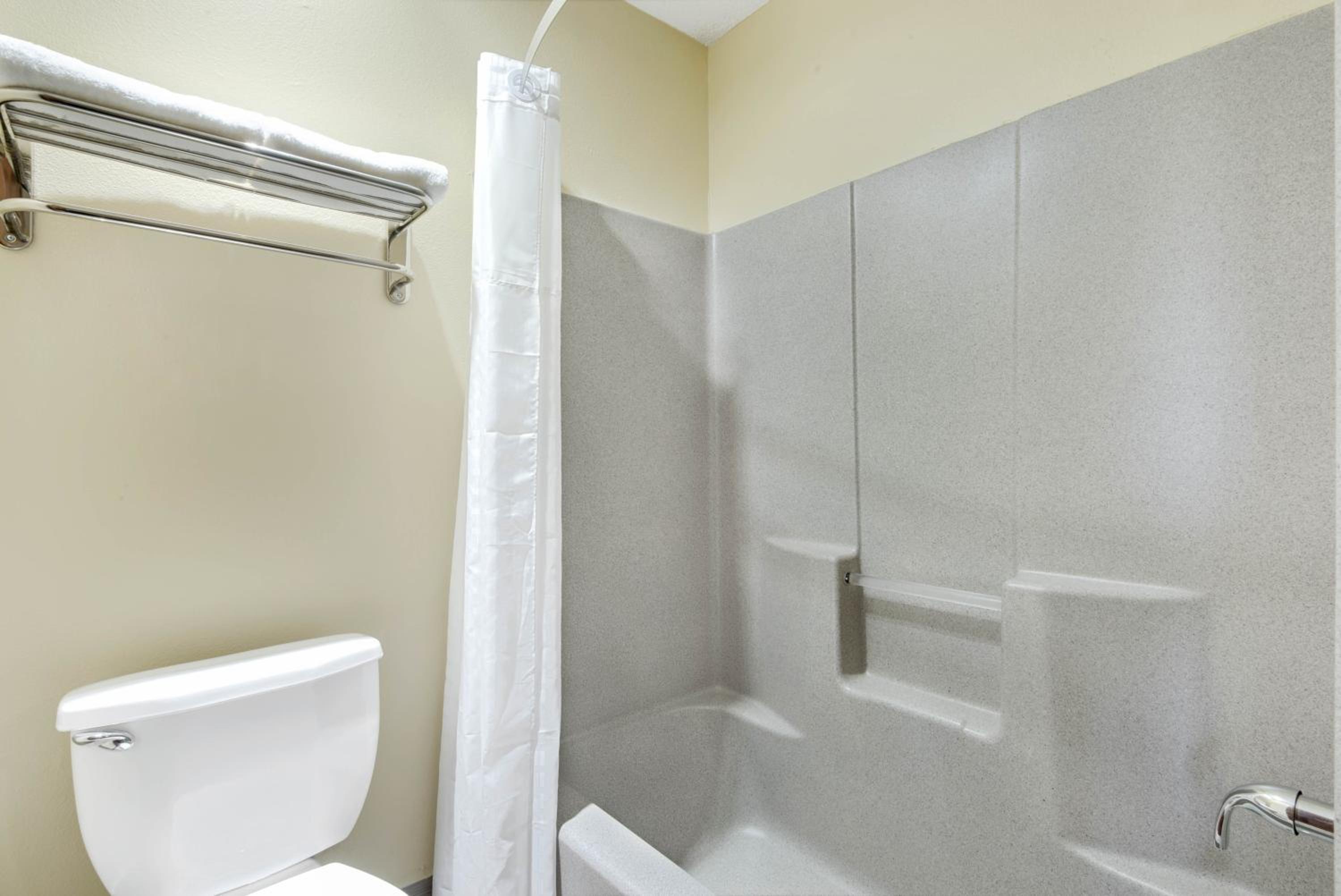 Double Room with Two Double Beds - Non-Smoking