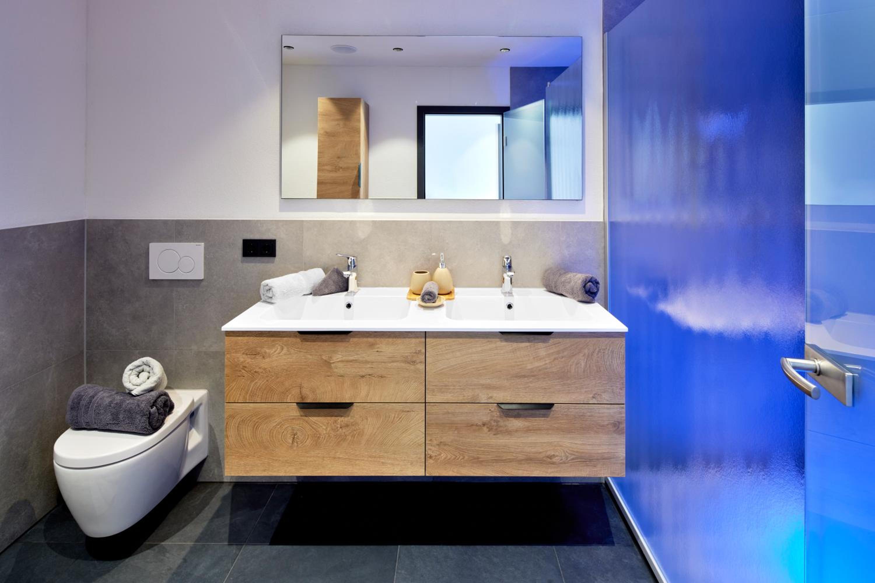 Premium Apartment