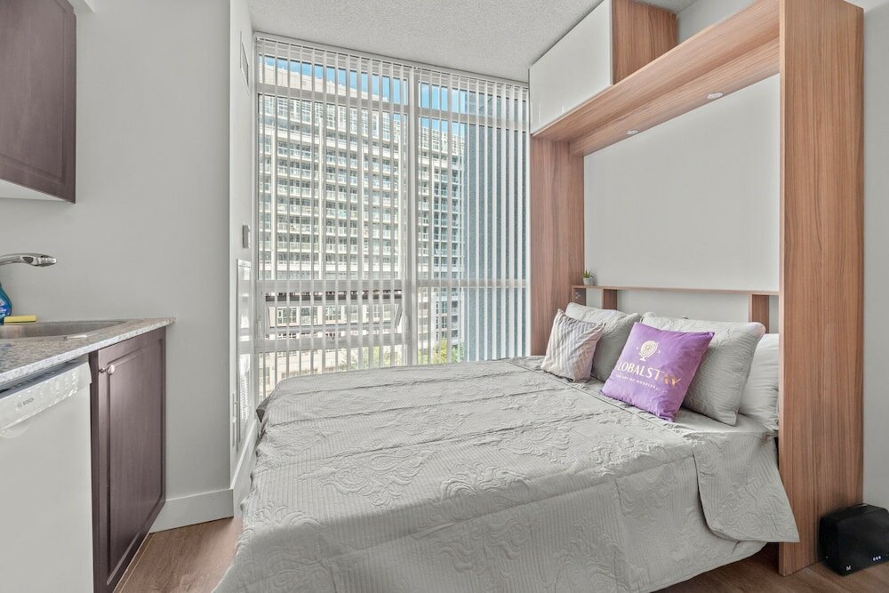 Comfort Studio, 1 Queen Bed, Kitchen, City View