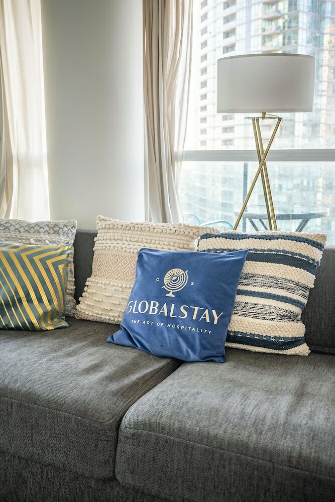 Panoramic Apartment, 2 Bedrooms, Balcony, Lake View