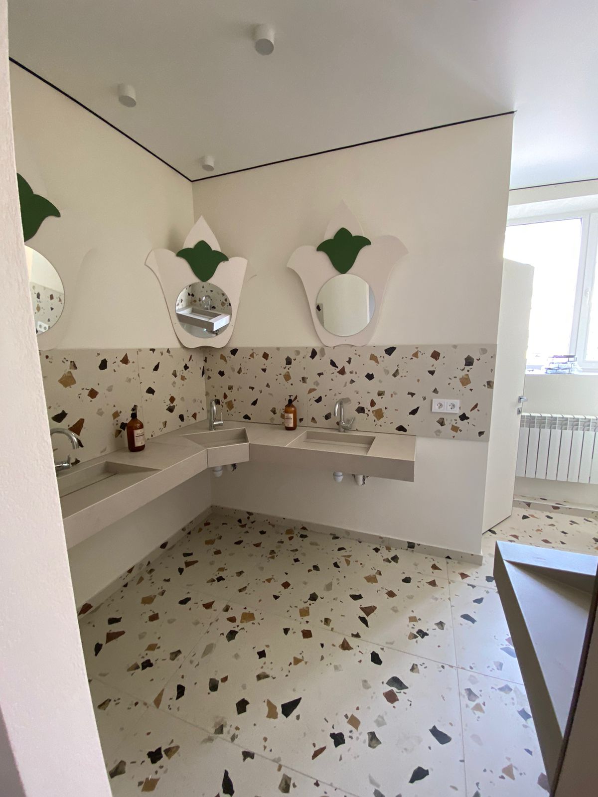 Общий 10-местный номер для мужчин и женщин