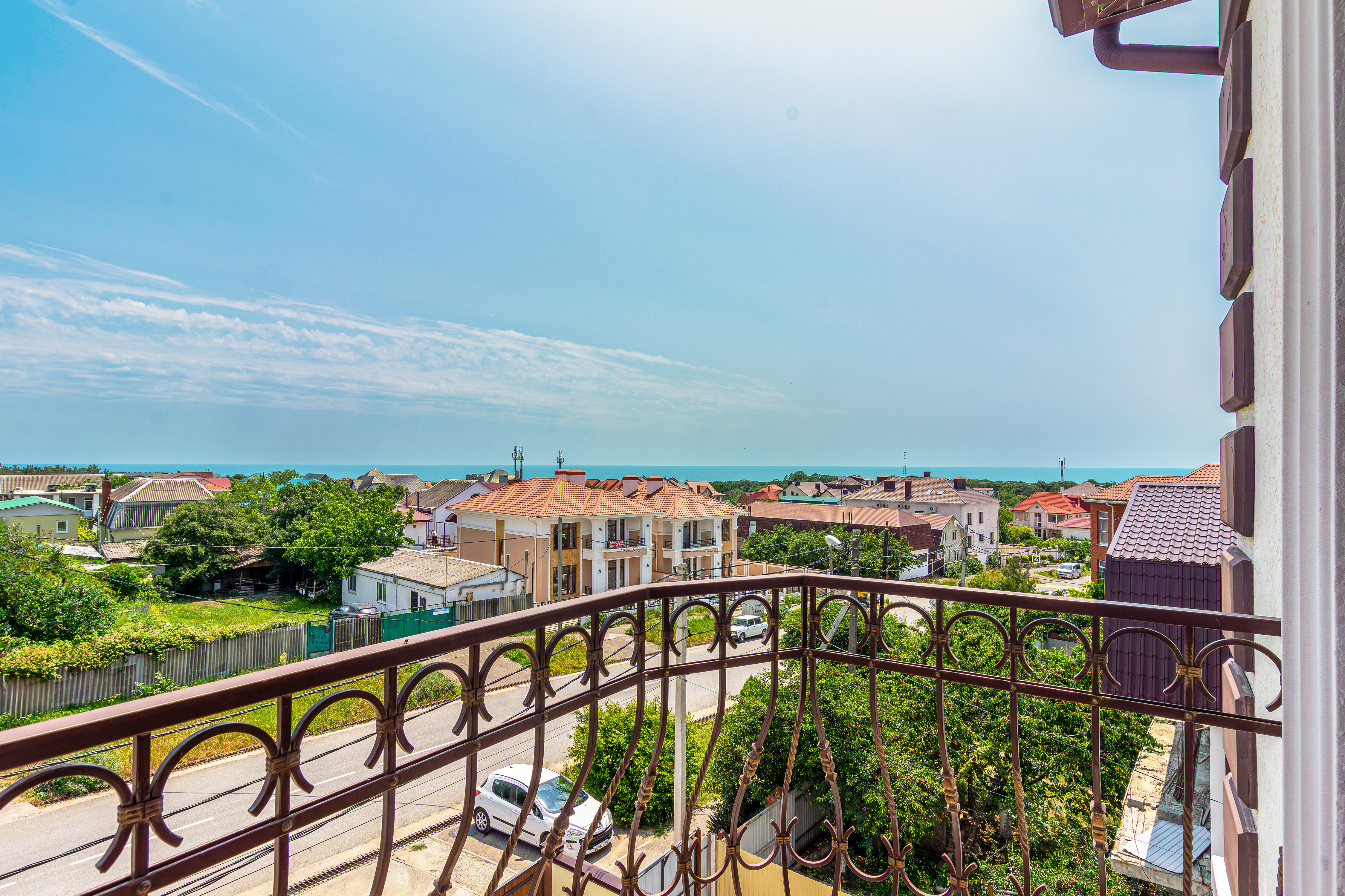 Улучшенный номер с кроватью размера «queen-size»