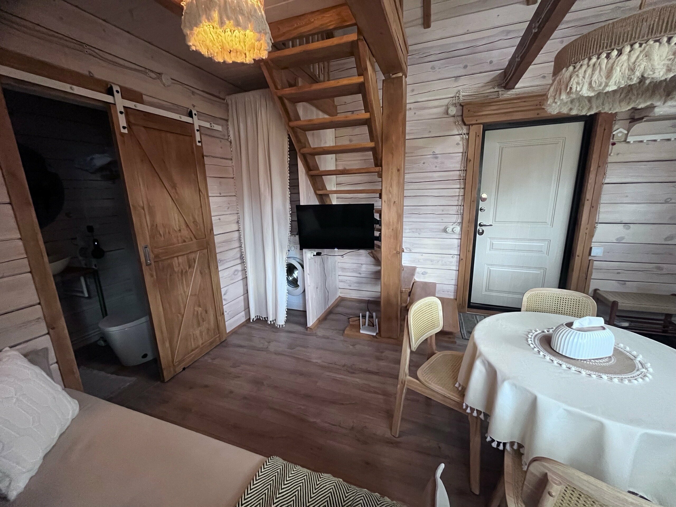 Коттедж с видом на лес