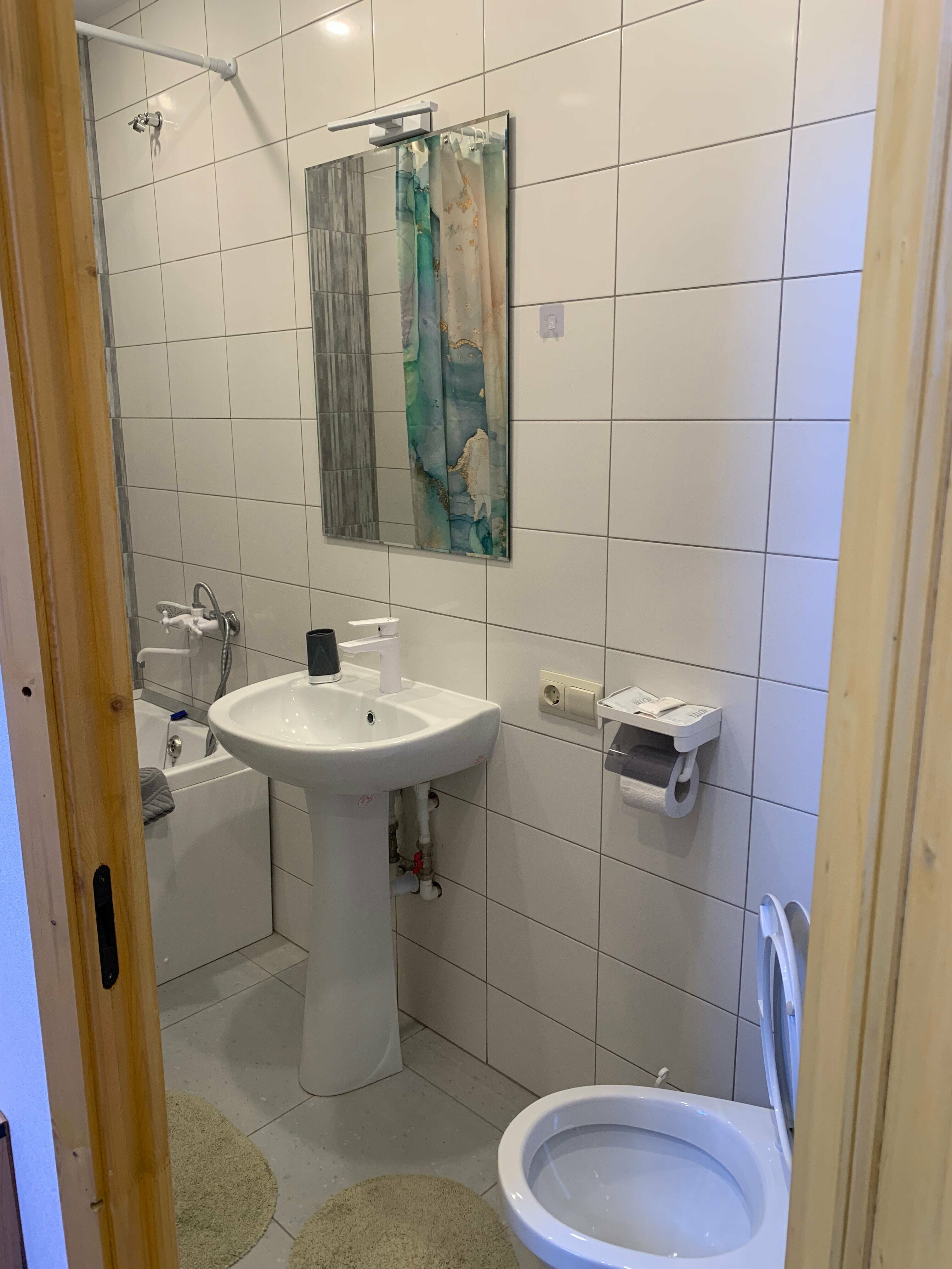 Трехместный номер эконом-класса