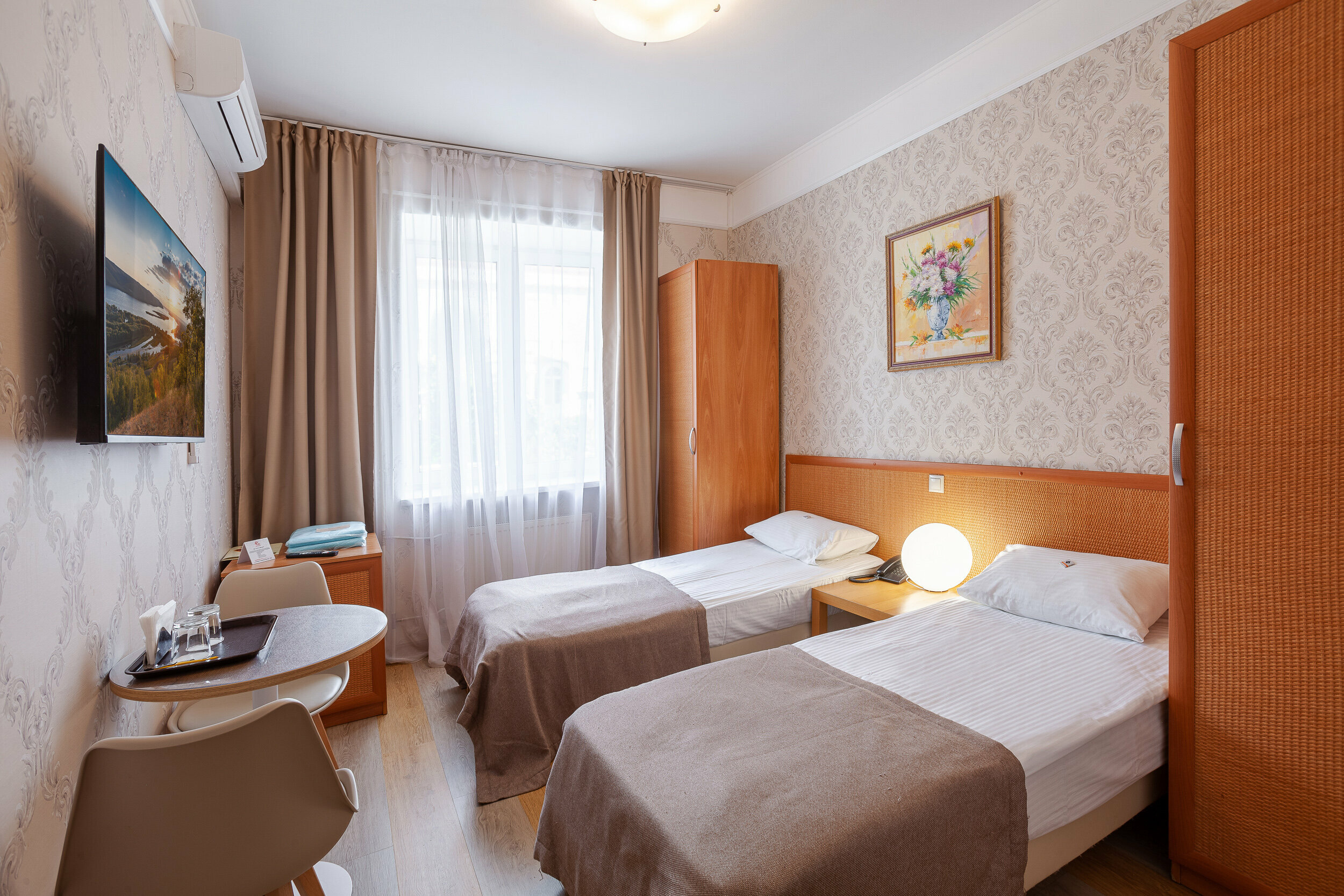 Стандарт с двумя односпальными кроватями