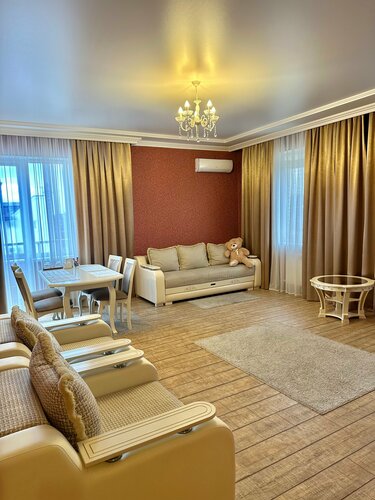 Люкс с балконом