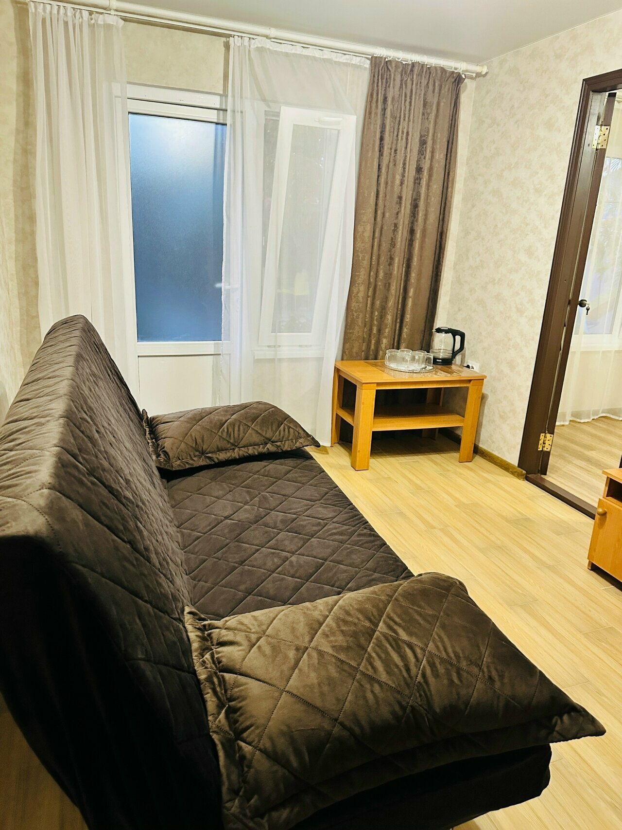 Cемейный номер с собственной ванной комнатой