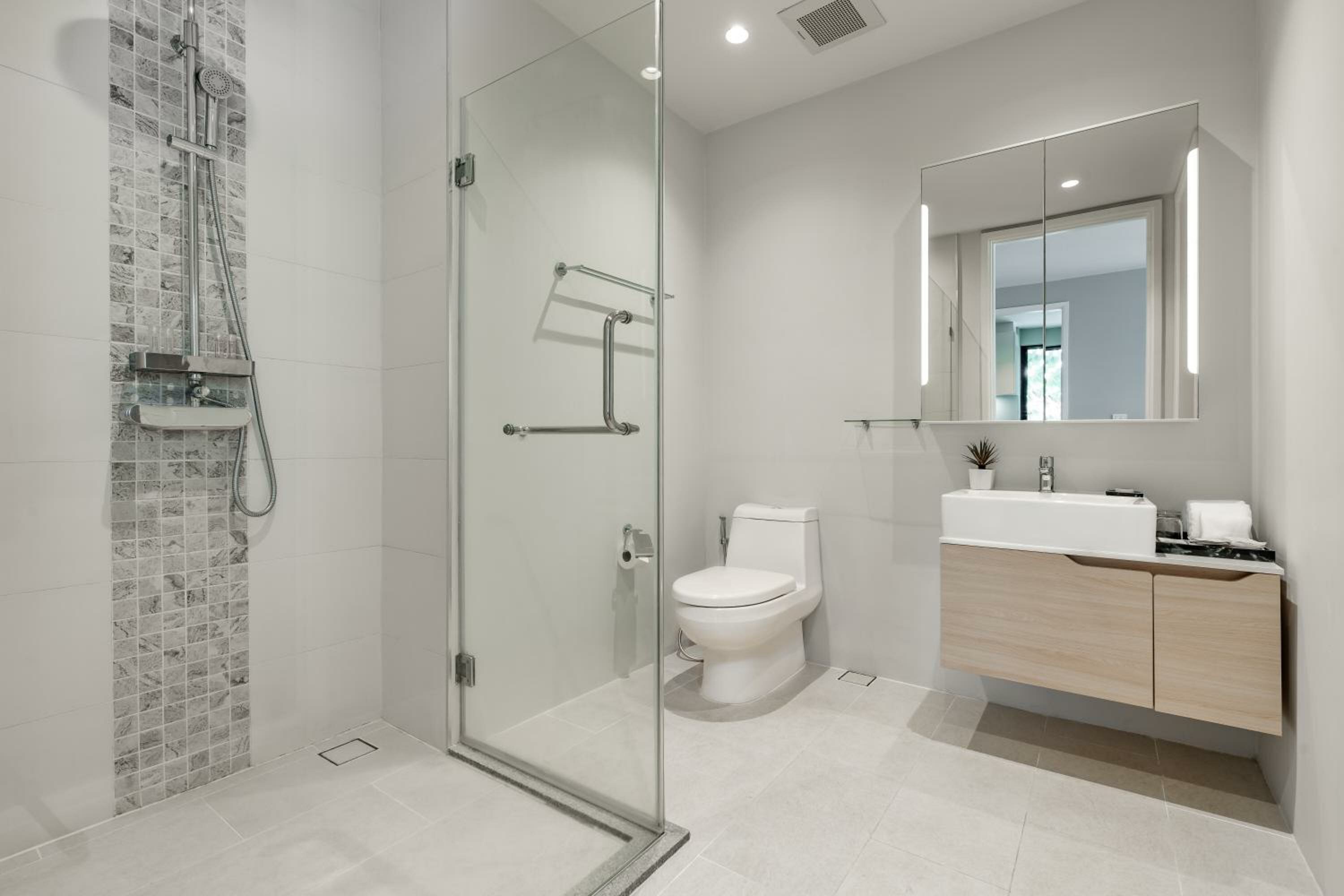 Grand Two Bedroom Suite