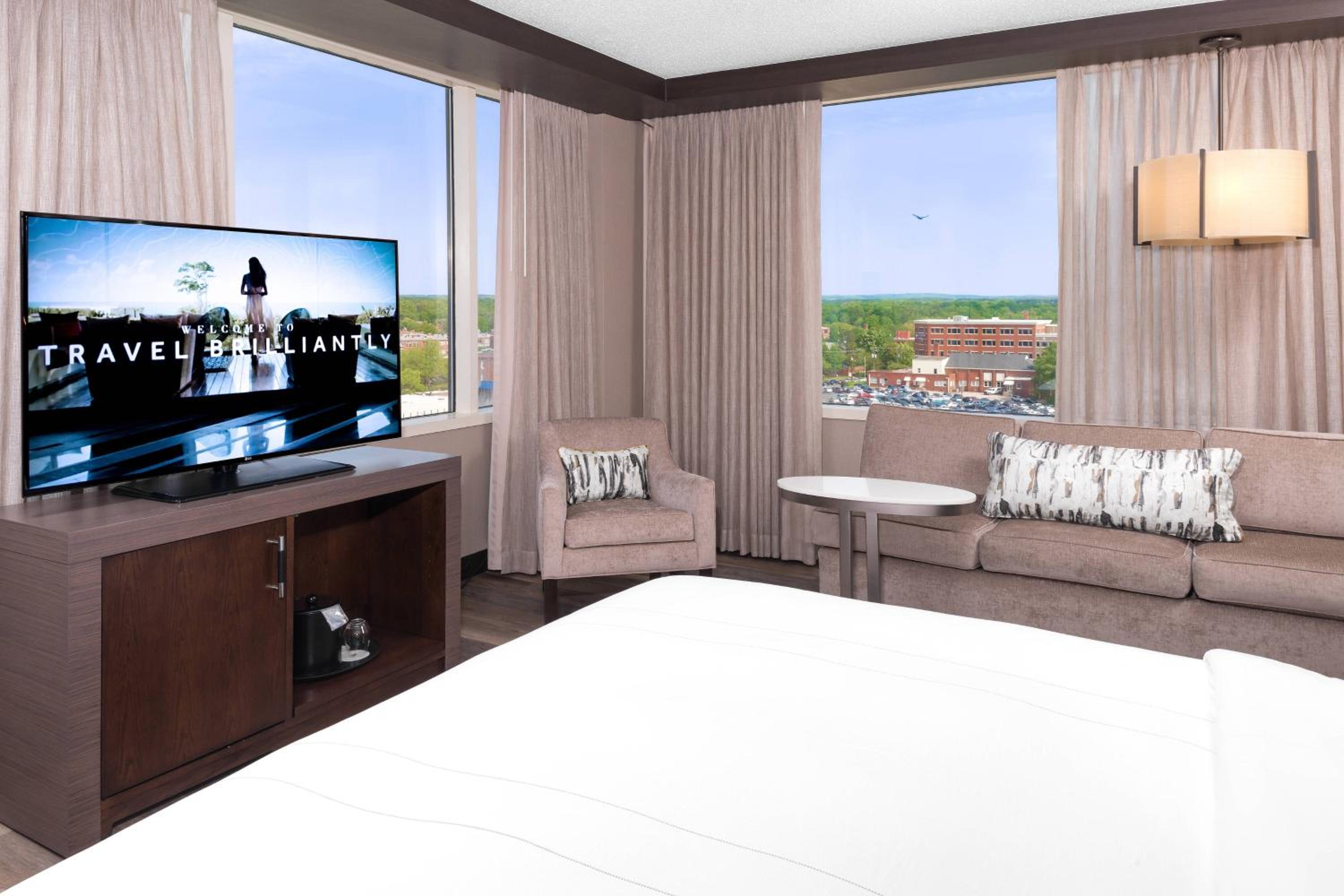 Larger Guest room, 1 King