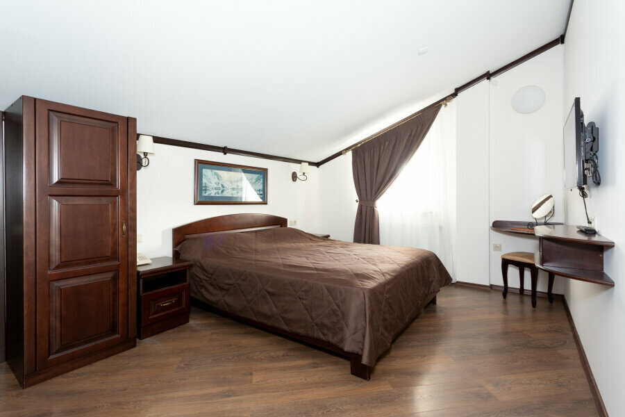 Люкс с балконом