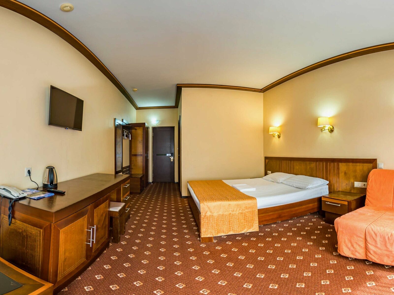 Стандартный трехместный номер