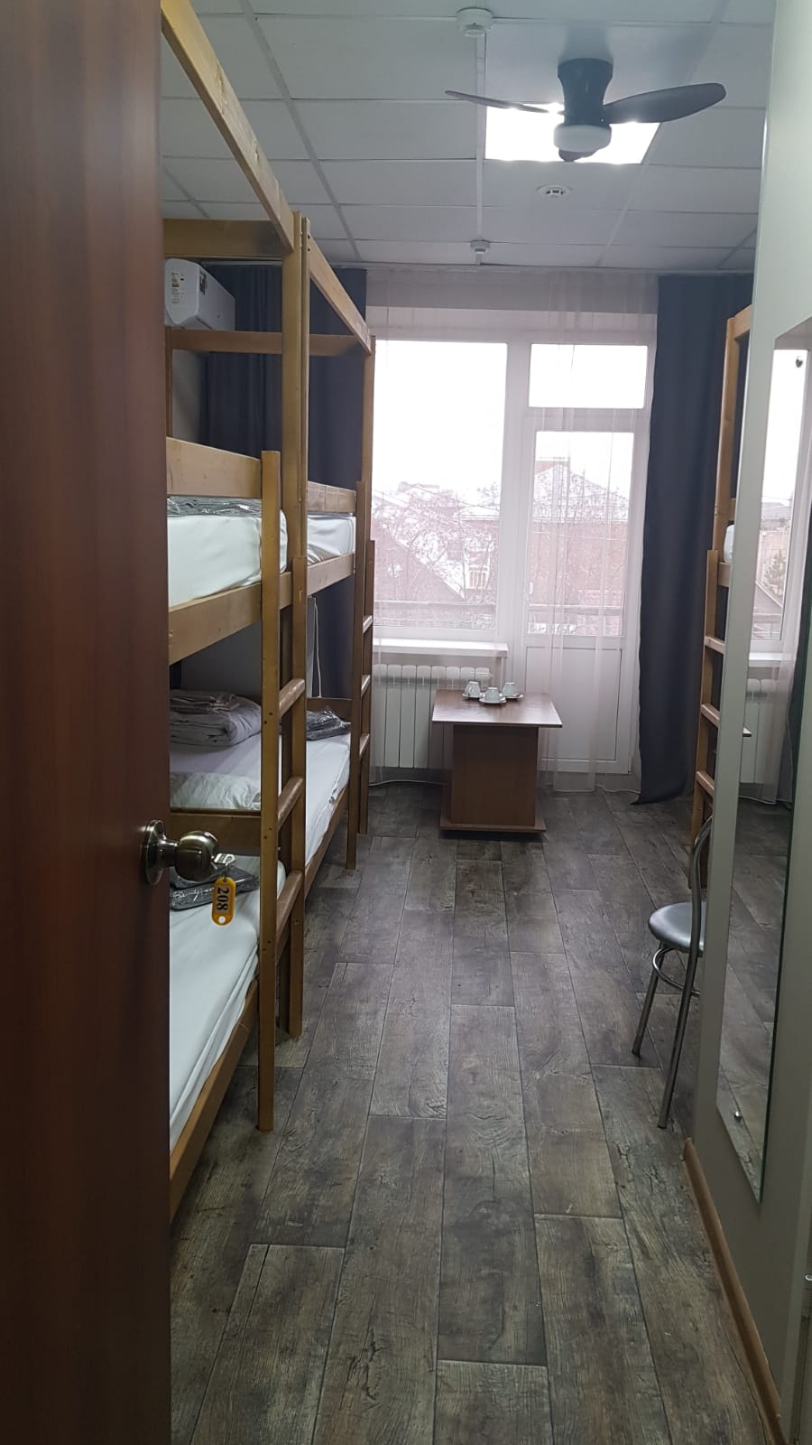 Койко- место в четырехместном номере