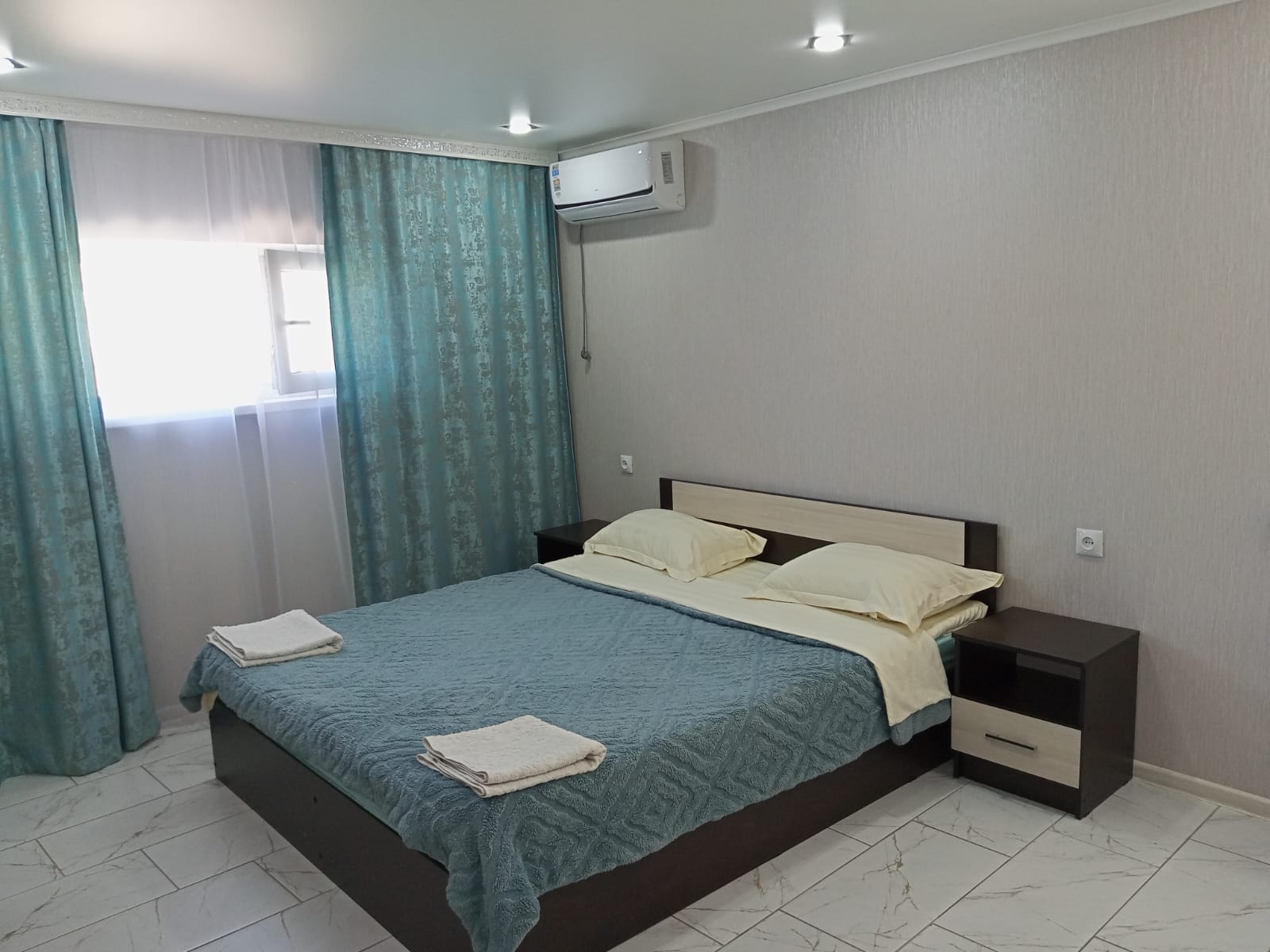 Двухместный номер с 2 отдельными кроватями и ванной