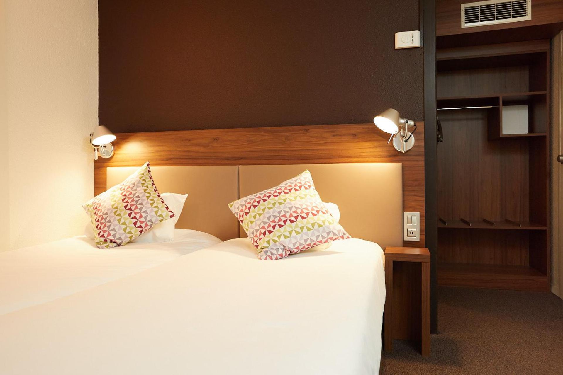 Twin Room with 2 Single Beds