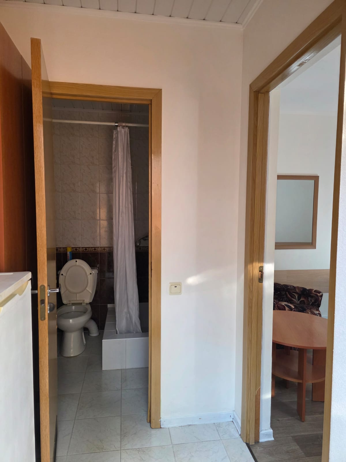 Cемейный номер с собственной ванной комнатой