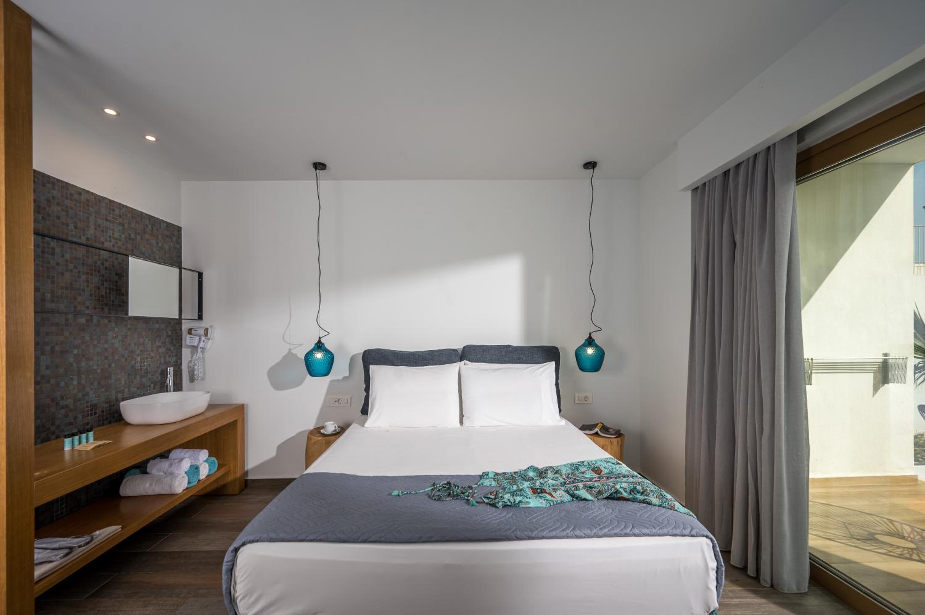 Superior Double Room with Private Pool