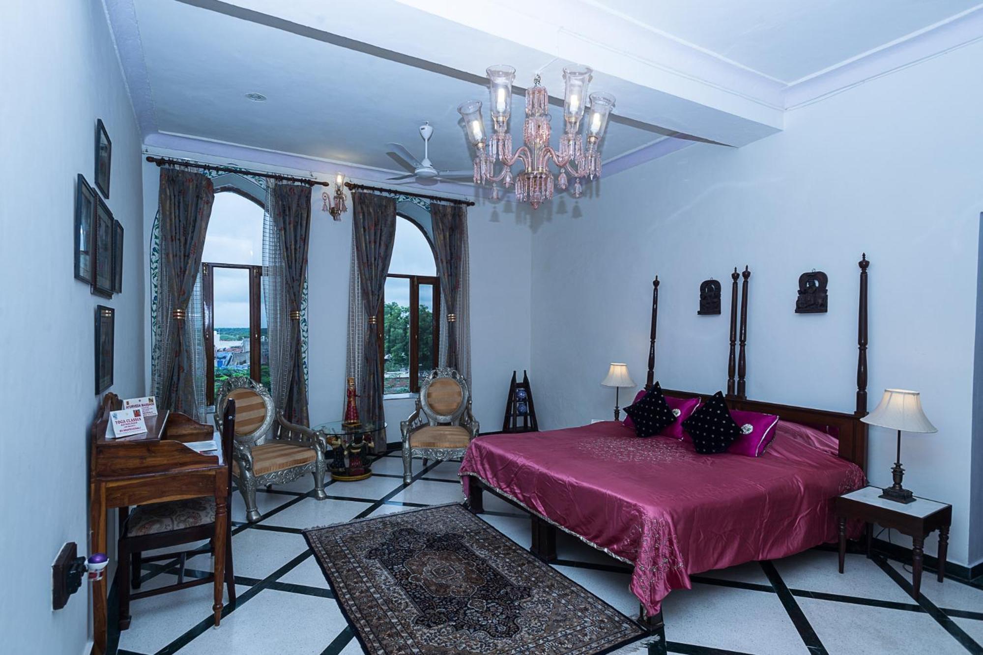 Super Deluxe Double Room