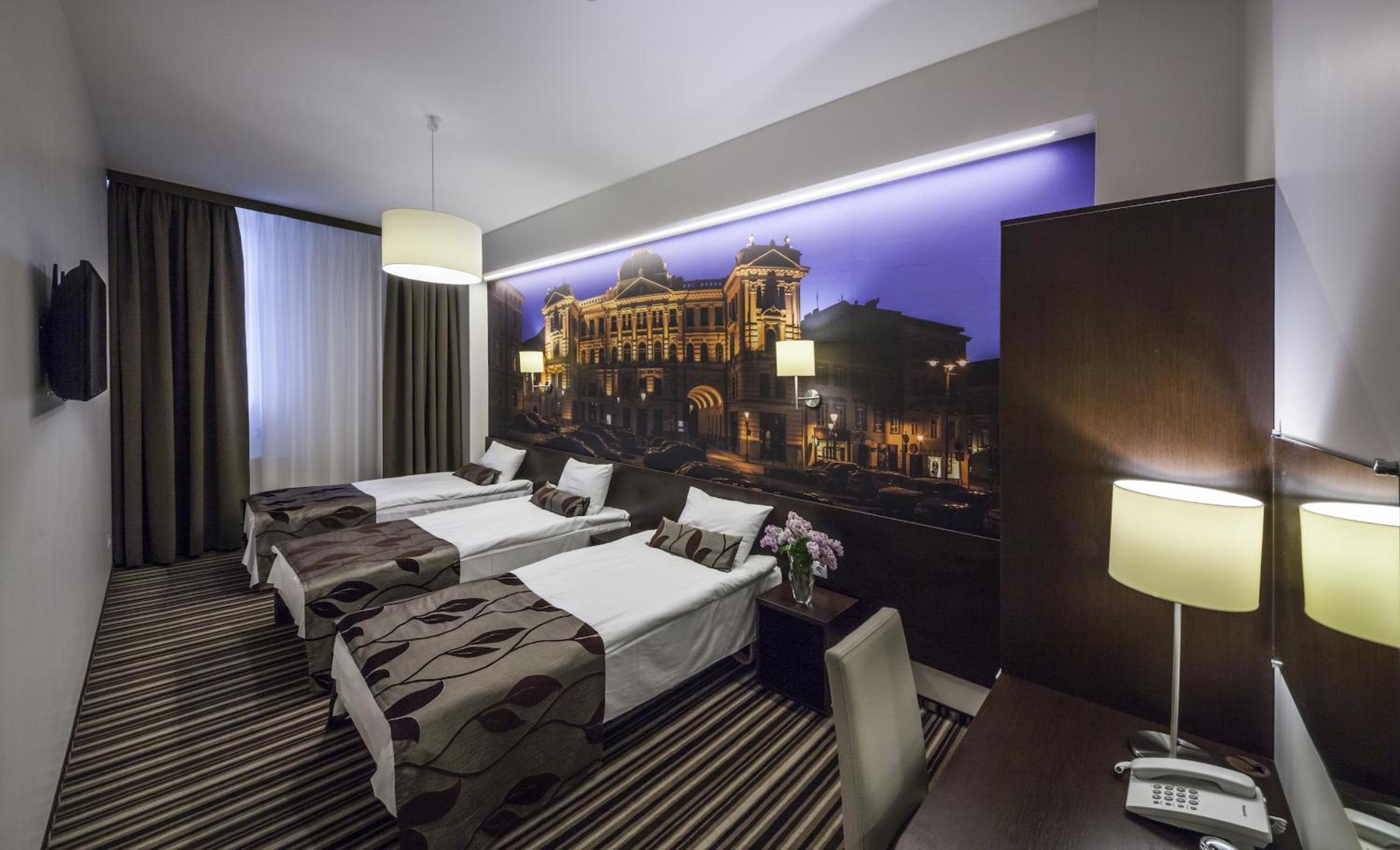 Superior Family Room